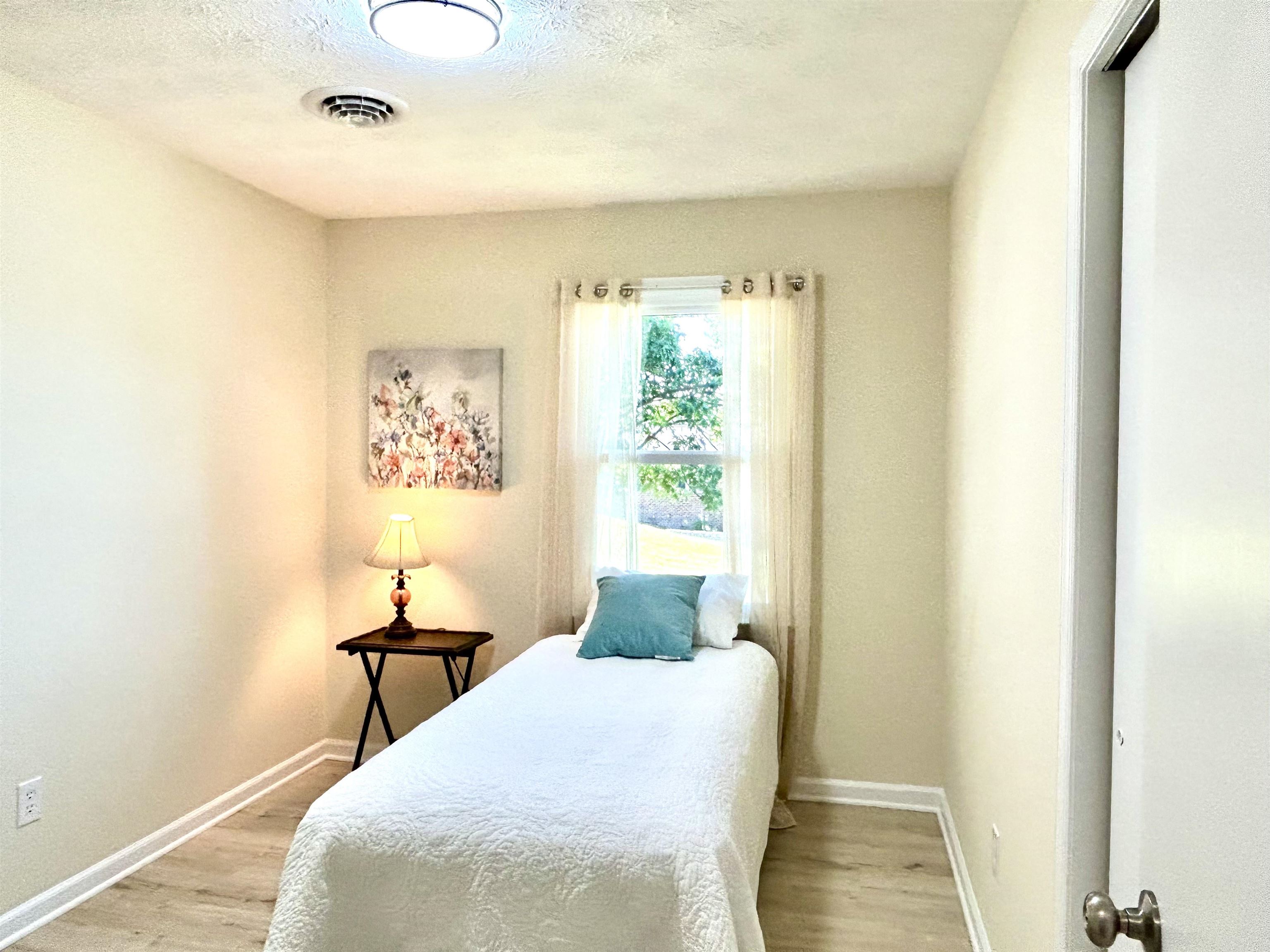 20 BINGHAM ST, VERONA, Virginia 24482, 3 Bedrooms Bedrooms, ,1 BathroomBathrooms,Residential,20 BINGHAM ST,677983 MLS # 677983 20 BINGHAM ST, VERONA, Virginia 24482, 3 Bedrooms Bedrooms, ,1 BathroomBathrooms,Residential,20 BINGHAM ST,677983 MLS # 677983