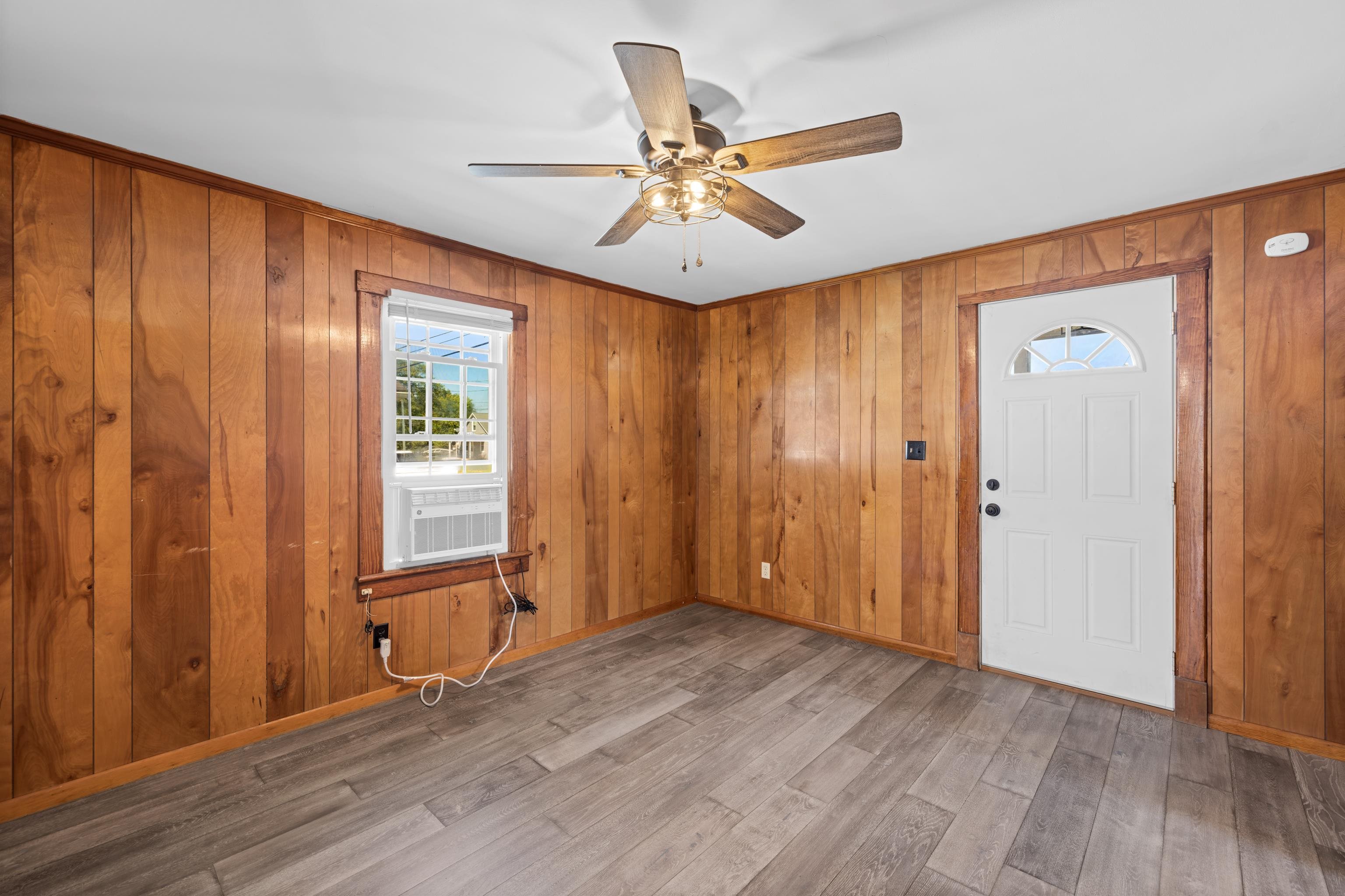 33 BEAGLE GAP RUN, WAYNESBORO, Virginia 22980, 3 Bedrooms Bedrooms, ,1 BathroomBathrooms,Residential,33 BEAGLE GAP RUN,682059 MLS # 682059 33 BEAGLE GAP RUN, WAYNESBORO, Virginia 22980, 3 Bedrooms Bedrooms, ,1 BathroomBathrooms,Residential,33 BEAGLE GAP RUN,682059 MLS # 682059