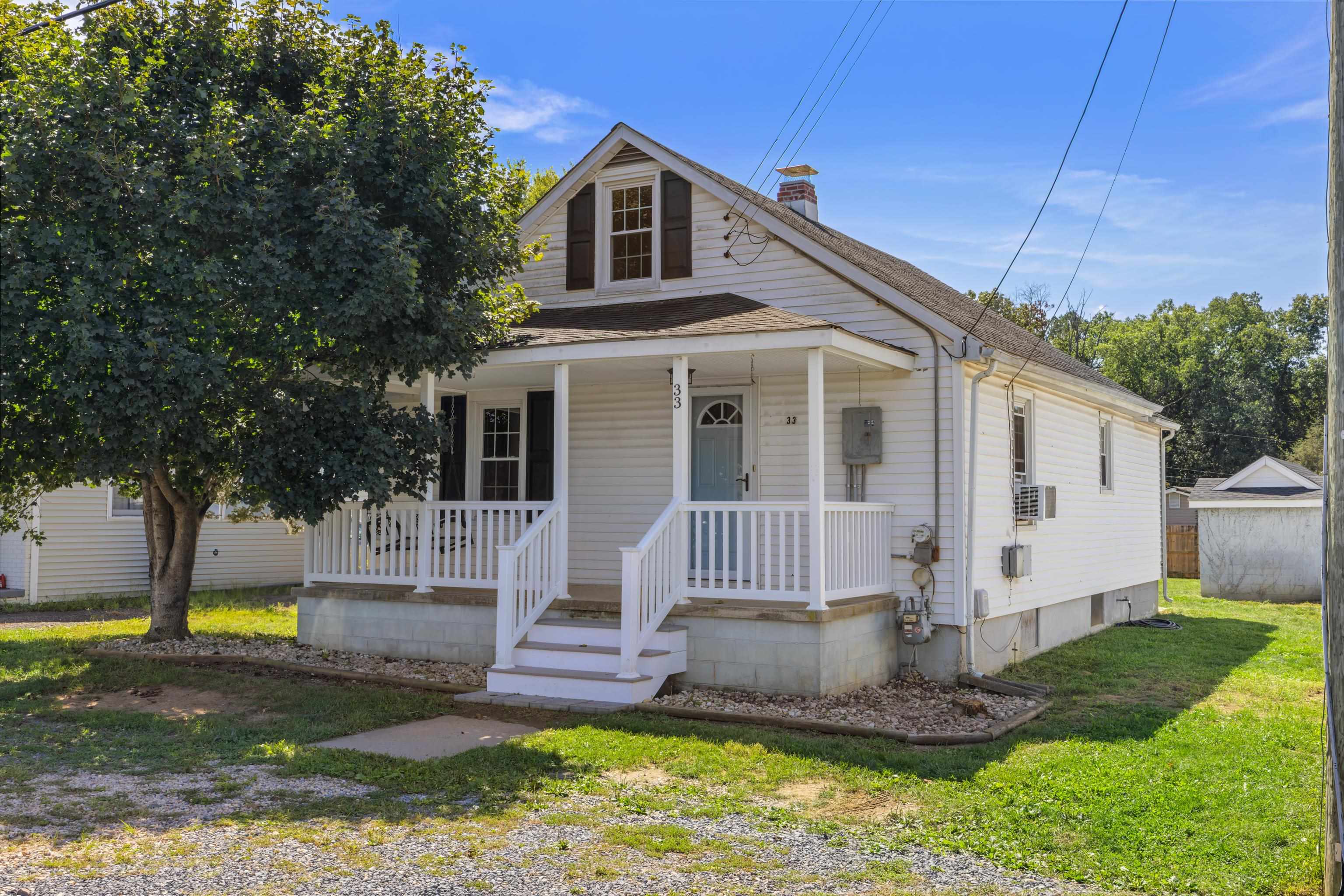33 BEAGLE GAP RUN, WAYNESBORO, Virginia 22980, 3 Bedrooms Bedrooms, ,1 BathroomBathrooms,Residential,33 BEAGLE GAP RUN,682059 MLS # 682059 33 BEAGLE GAP RUN, WAYNESBORO, Virginia 22980, 3 Bedrooms Bedrooms, ,1 BathroomBathrooms,Residential,33 BEAGLE GAP RUN,682059 MLS # 682059