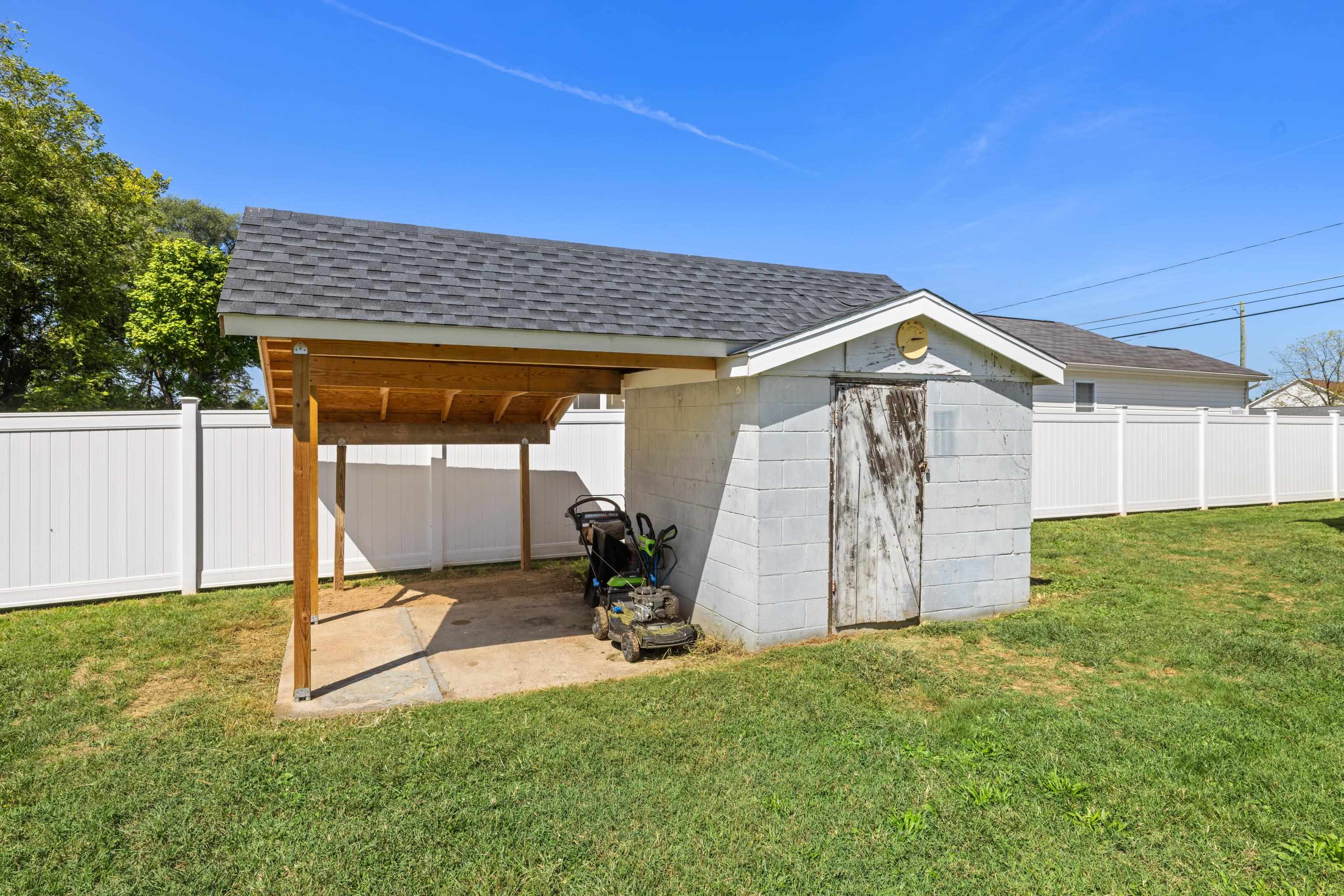 33 BEAGLE GAP RUN, WAYNESBORO, Virginia 22980, 3 Bedrooms Bedrooms, ,1 BathroomBathrooms,Residential,33 BEAGLE GAP RUN,682059 MLS # 682059 33 BEAGLE GAP RUN, WAYNESBORO, Virginia 22980, 3 Bedrooms Bedrooms, ,1 BathroomBathrooms,Residential,33 BEAGLE GAP RUN,682059 MLS # 682059