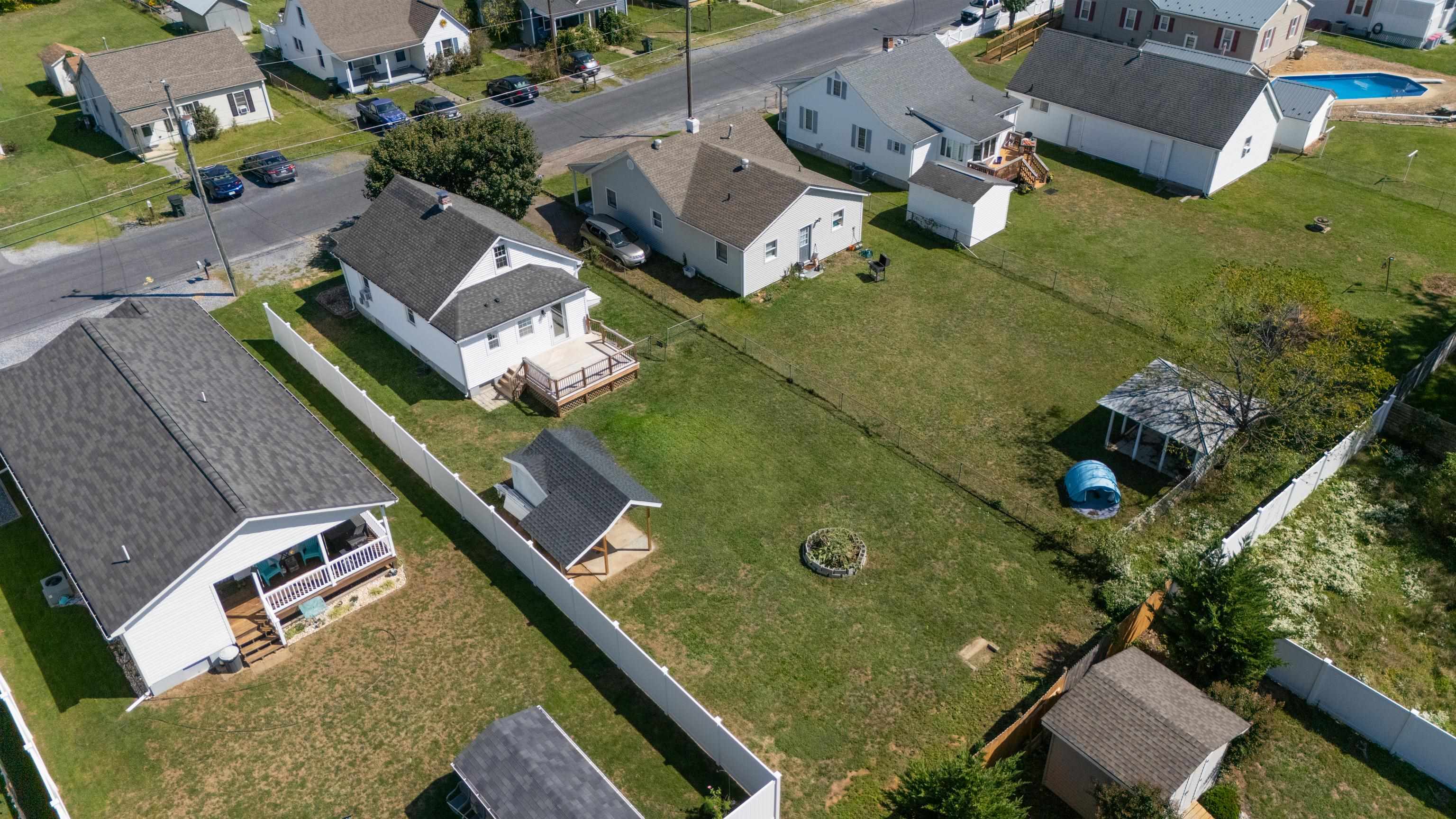 33 BEAGLE GAP RUN, WAYNESBORO, Virginia 22980, 3 Bedrooms Bedrooms, ,1 BathroomBathrooms,Residential,33 BEAGLE GAP RUN,682059 MLS # 682059 33 BEAGLE GAP RUN, WAYNESBORO, Virginia 22980, 3 Bedrooms Bedrooms, ,1 BathroomBathrooms,Residential,33 BEAGLE GAP RUN,682059 MLS # 682059