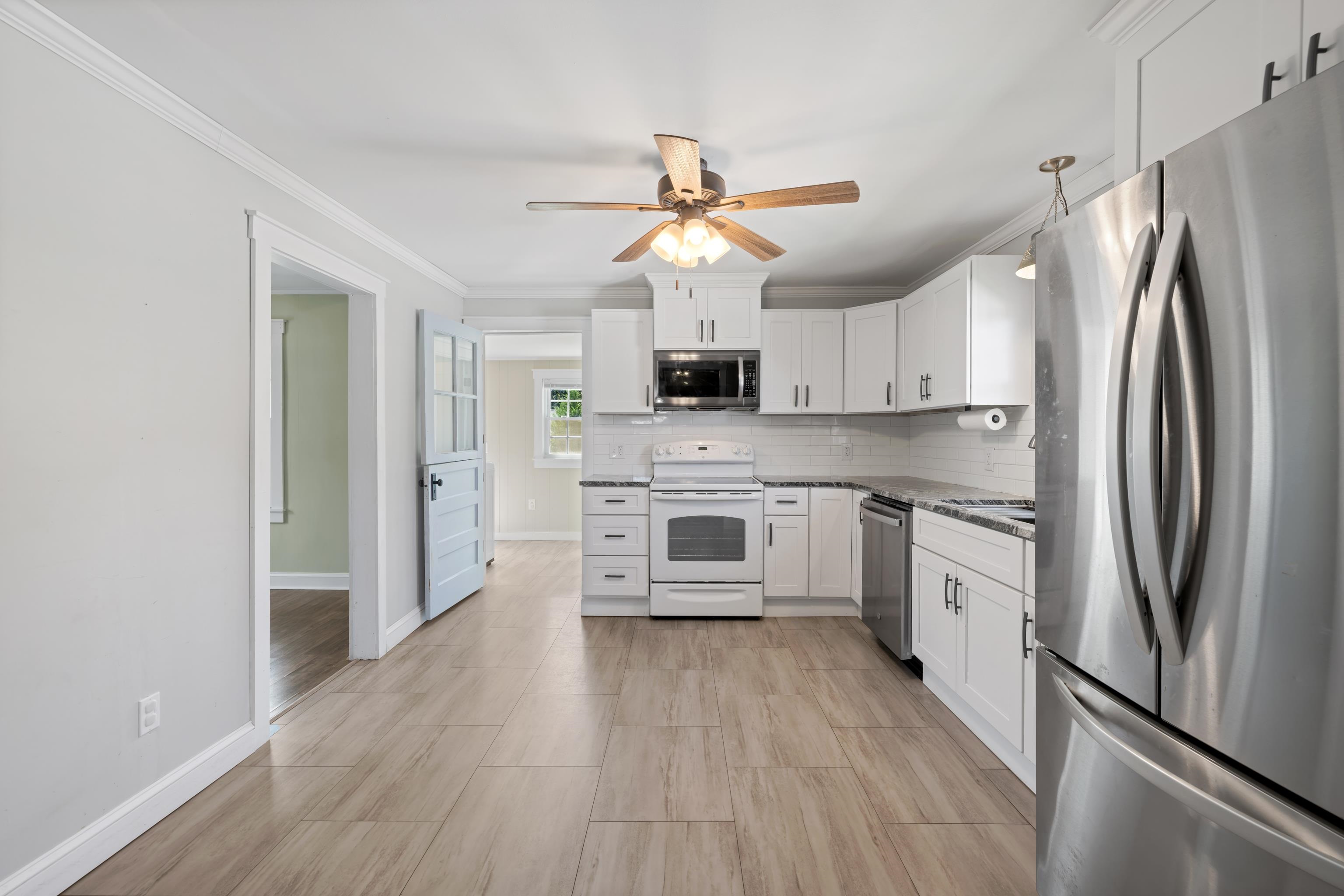 33 BEAGLE GAP RUN, WAYNESBORO, Virginia 22980, 3 Bedrooms Bedrooms, ,1 BathroomBathrooms,Residential,33 BEAGLE GAP RUN,682059 MLS # 682059 33 BEAGLE GAP RUN, WAYNESBORO, Virginia 22980, 3 Bedrooms Bedrooms, ,1 BathroomBathrooms,Residential,33 BEAGLE GAP RUN,682059 MLS # 682059