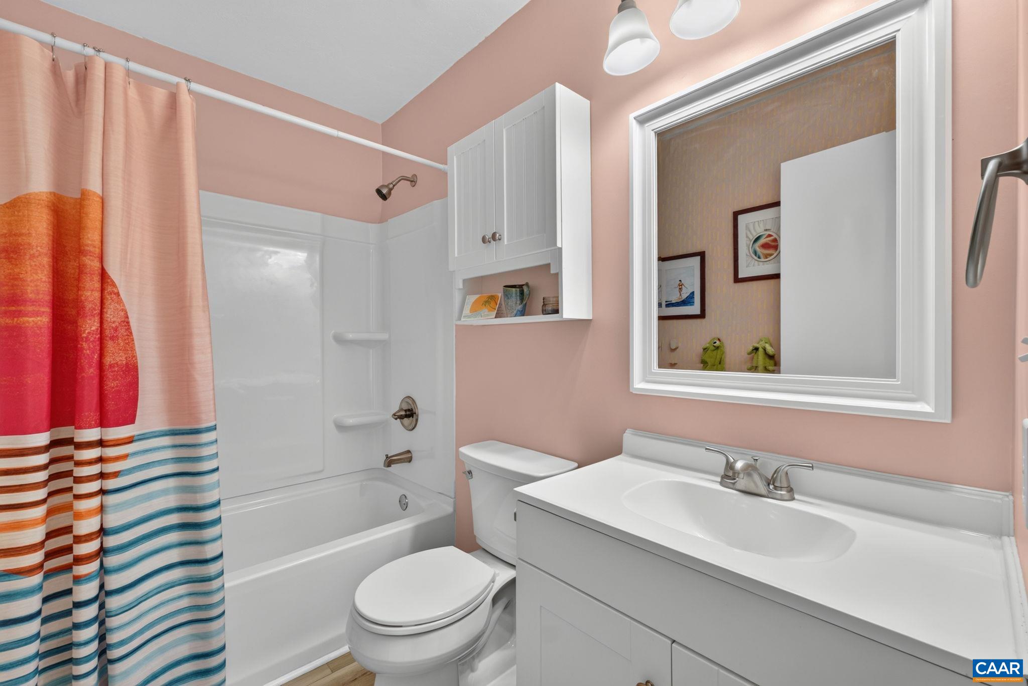 3 ROADVIEW TER, PALMYRA, Virginia 22963, 4 Bedrooms Bedrooms, ,3 BathroomsBathrooms,Residential,3 ROADVIEW TER,682063 MLS # 682063 3 ROADVIEW TER, PALMYRA, Virginia 22963, 4 Bedrooms Bedrooms, ,3 BathroomsBathrooms,Residential,3 ROADVIEW TER,682063 MLS # 682063