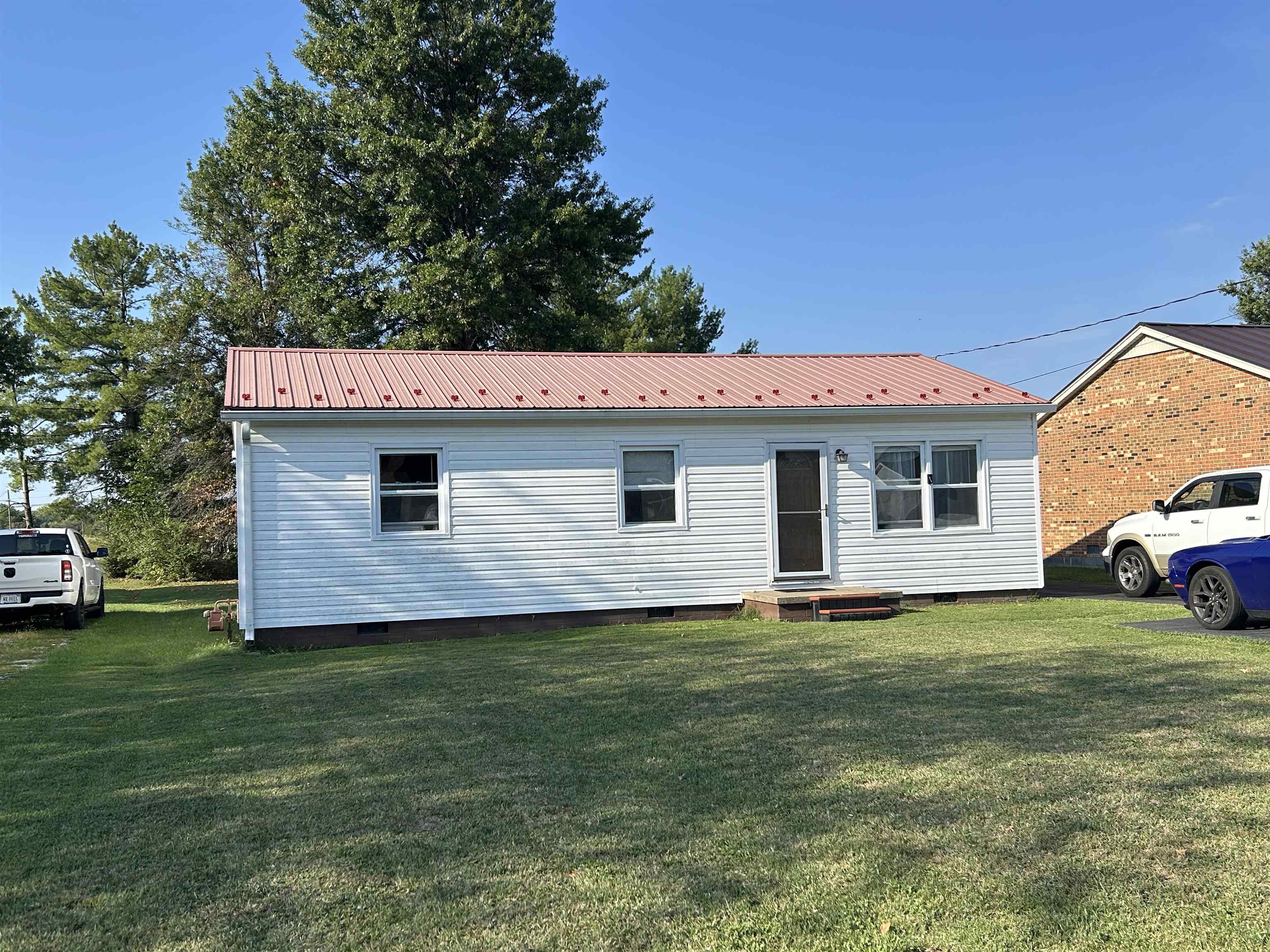 54 RIVERSIDE AVE, VERONA, Virginia 24482, 3 Bedrooms Bedrooms, ,1 BathroomBathrooms,Residential,54 RIVERSIDE AVE,682064 MLS # 682064 54 RIVERSIDE AVE, VERONA, Virginia 24482, 3 Bedrooms Bedrooms, ,1 BathroomBathrooms,Residential,54 RIVERSIDE AVE,682064 MLS # 682064