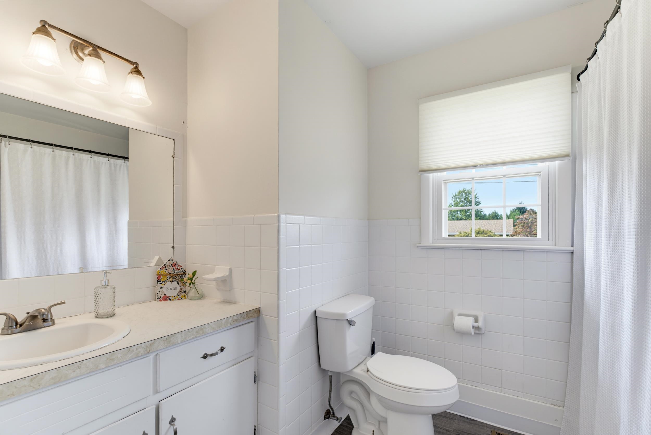 293 GRANDON RD, STAUNTON, Virginia 24401, 3 Bedrooms Bedrooms, ,1 BathroomBathrooms,Residential,293 GRANDON RD,682071 MLS # 682071 293 GRANDON RD, STAUNTON, Virginia 24401, 3 Bedrooms Bedrooms, ,1 BathroomBathrooms,Residential,293 GRANDON RD,682071 MLS # 682071