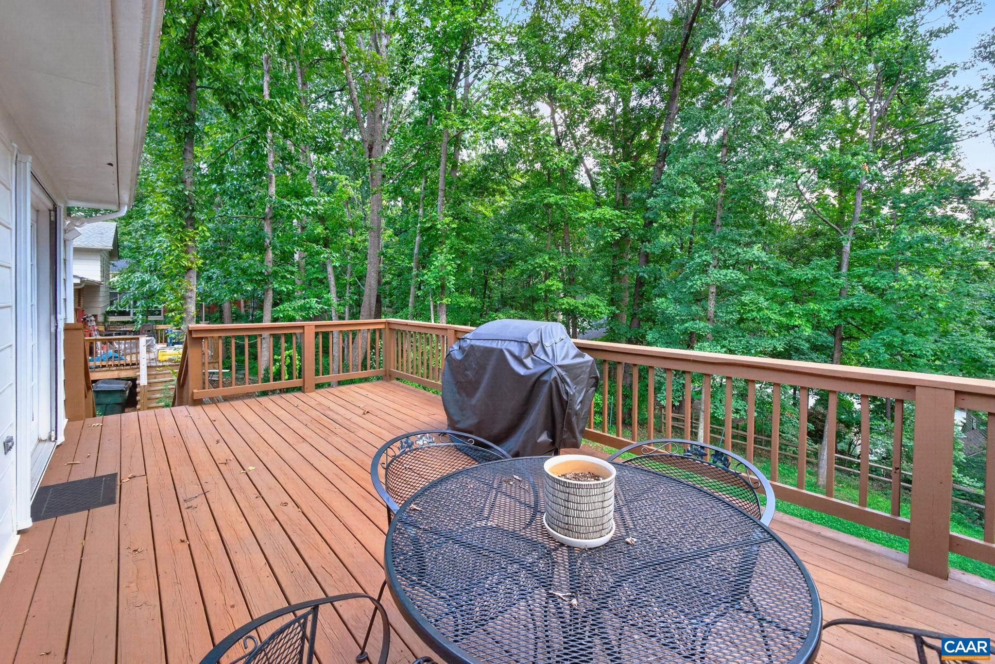 1321 OAK TREE LN, CHARLOTTESVILLE, Virginia 22901, 3 Bedrooms Bedrooms, ,3 BathroomsBathrooms,Residential,1321 OAK TREE LN,682072 MLS # 682072 1321 OAK TREE LN, CHARLOTTESVILLE, Virginia 22901, 3 Bedrooms Bedrooms, ,3 BathroomsBathrooms,Residential,1321 OAK TREE LN,682072 MLS # 682072
