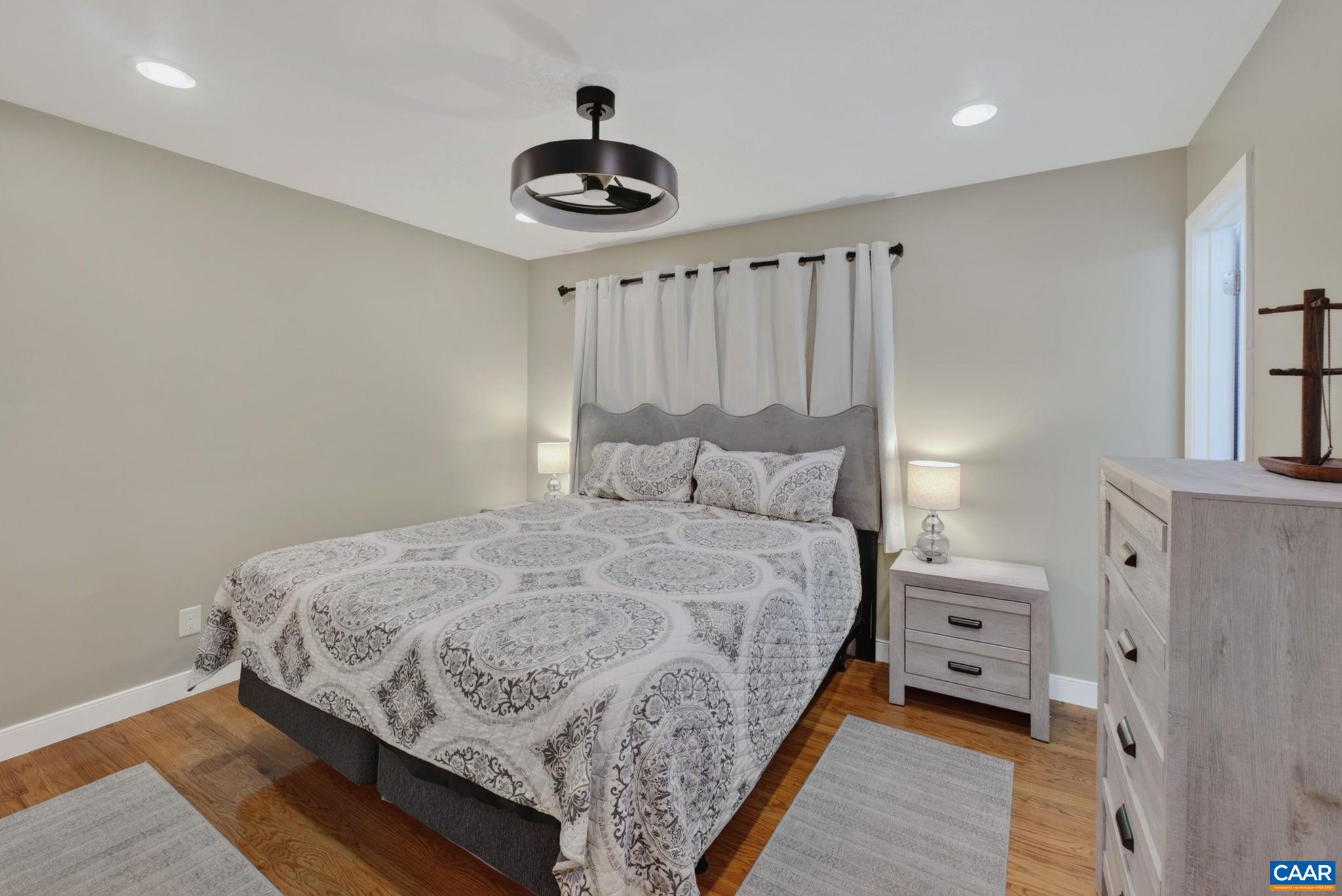 1321 OAK TREE LN, CHARLOTTESVILLE, Virginia 22901, 3 Bedrooms Bedrooms, ,3 BathroomsBathrooms,Residential,1321 OAK TREE LN,682072 MLS # 682072 1321 OAK TREE LN, CHARLOTTESVILLE, Virginia 22901, 3 Bedrooms Bedrooms, ,3 BathroomsBathrooms,Residential,1321 OAK TREE LN,682072 MLS # 682072