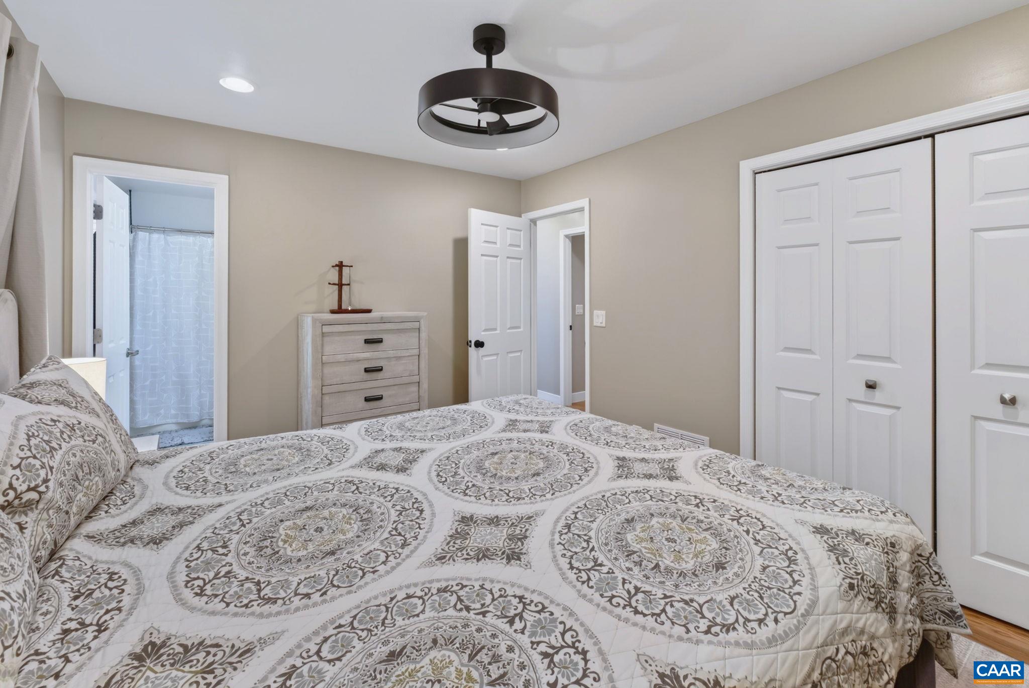 1321 OAK TREE LN, CHARLOTTESVILLE, Virginia 22901, 3 Bedrooms Bedrooms, ,3 BathroomsBathrooms,Residential,1321 OAK TREE LN,682072 MLS # 682072 1321 OAK TREE LN, CHARLOTTESVILLE, Virginia 22901, 3 Bedrooms Bedrooms, ,3 BathroomsBathrooms,Residential,1321 OAK TREE LN,682072 MLS # 682072