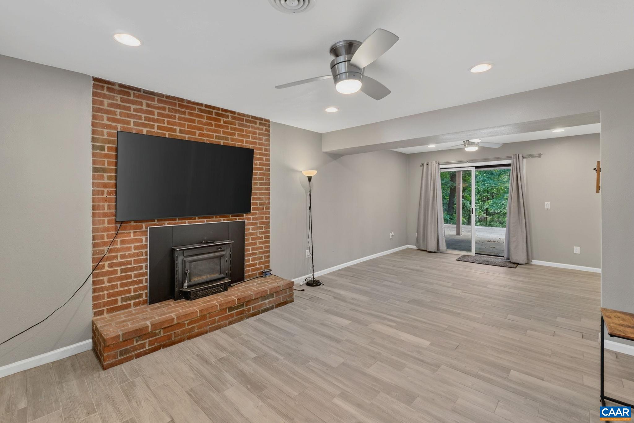 1321 OAK TREE LN, CHARLOTTESVILLE, Virginia 22901, 3 Bedrooms Bedrooms, ,3 BathroomsBathrooms,Residential,1321 OAK TREE LN,682072 MLS # 682072 1321 OAK TREE LN, CHARLOTTESVILLE, Virginia 22901, 3 Bedrooms Bedrooms, ,3 BathroomsBathrooms,Residential,1321 OAK TREE LN,682072 MLS # 682072