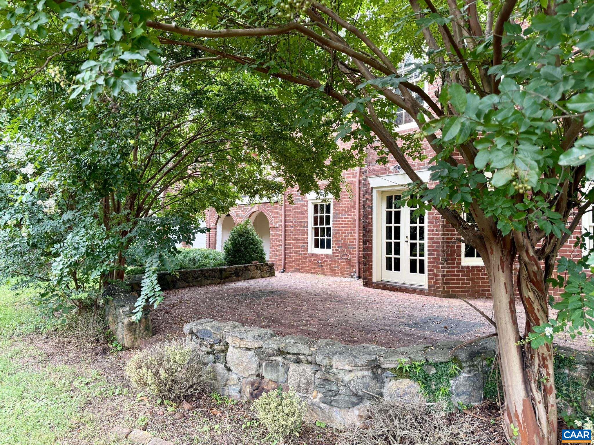 321 DOVER RD, CHARLOTTESVILLE, Virginia 22901, 3 Bedrooms Bedrooms, ,3 BathroomsBathrooms,Residential,321 DOVER RD,682074 MLS # 682074 321 DOVER RD, CHARLOTTESVILLE, Virginia 22901, 3 Bedrooms Bedrooms, ,3 BathroomsBathrooms,Residential,321 DOVER RD,682074 MLS # 682074
