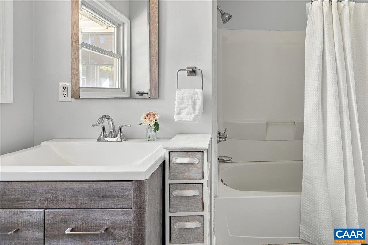 425 ALBEMARLE AVE, STAUNTON, Virginia 24401, 3 Bedrooms Bedrooms, ,2 BathroomsBathrooms,Residential,Hilltop Haven,425 ALBEMARLE AVE,682076 MLS # 682076 425 ALBEMARLE AVE, STAUNTON, Virginia 24401, 3 Bedrooms Bedrooms, ,2 BathroomsBathrooms,Residential,Hilltop Haven,425 ALBEMARLE AVE,682076 MLS # 682076