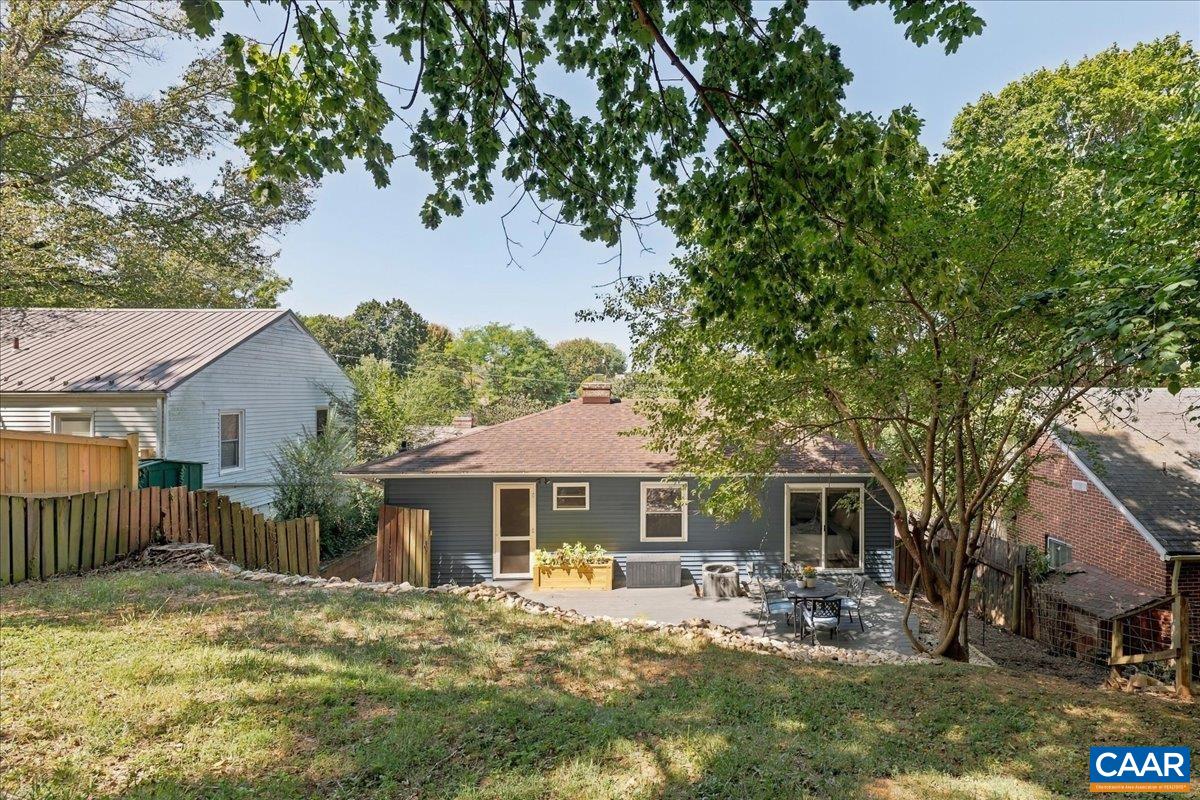 425 ALBEMARLE AVE, STAUNTON, Virginia 24401, 3 Bedrooms Bedrooms, ,2 BathroomsBathrooms,Residential,Hilltop Haven,425 ALBEMARLE AVE,682076 MLS # 682076 425 ALBEMARLE AVE, STAUNTON, Virginia 24401, 3 Bedrooms Bedrooms, ,2 BathroomsBathrooms,Residential,Hilltop Haven,425 ALBEMARLE AVE,682076 MLS # 682076