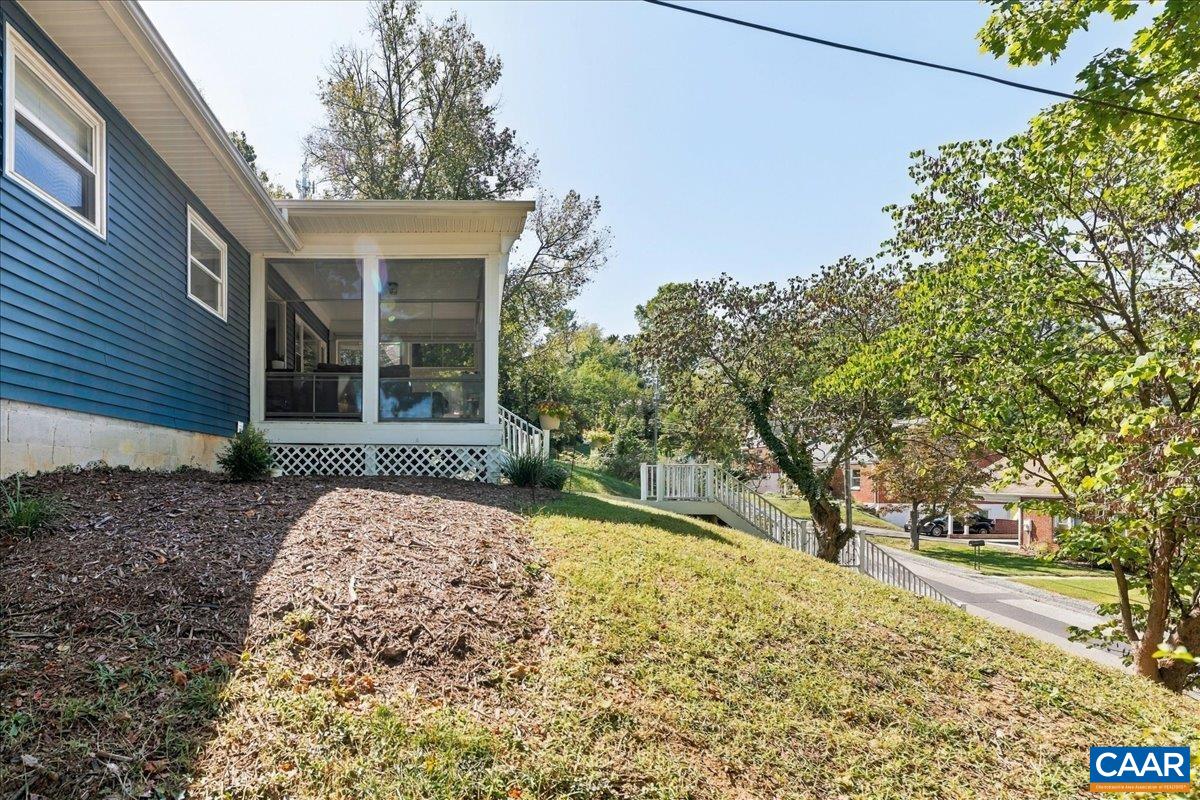 425 ALBEMARLE AVE, STAUNTON, Virginia 24401, 3 Bedrooms Bedrooms, ,2 BathroomsBathrooms,Residential,Hilltop Haven,425 ALBEMARLE AVE,682076 MLS # 682076 425 ALBEMARLE AVE, STAUNTON, Virginia 24401, 3 Bedrooms Bedrooms, ,2 BathroomsBathrooms,Residential,Hilltop Haven,425 ALBEMARLE AVE,682076 MLS # 682076