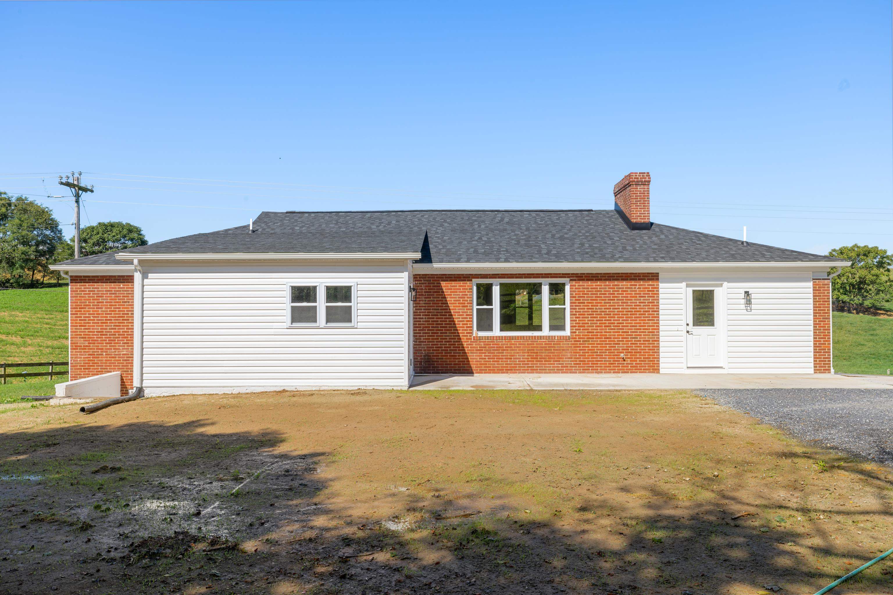 5484 INDIAN TRAIL RD, HARRISONBURG, Virginia 22801, 4 Bedrooms Bedrooms, ,2 BathroomsBathrooms,Residential,5484 INDIAN TRAIL RD,682077 MLS # 682077