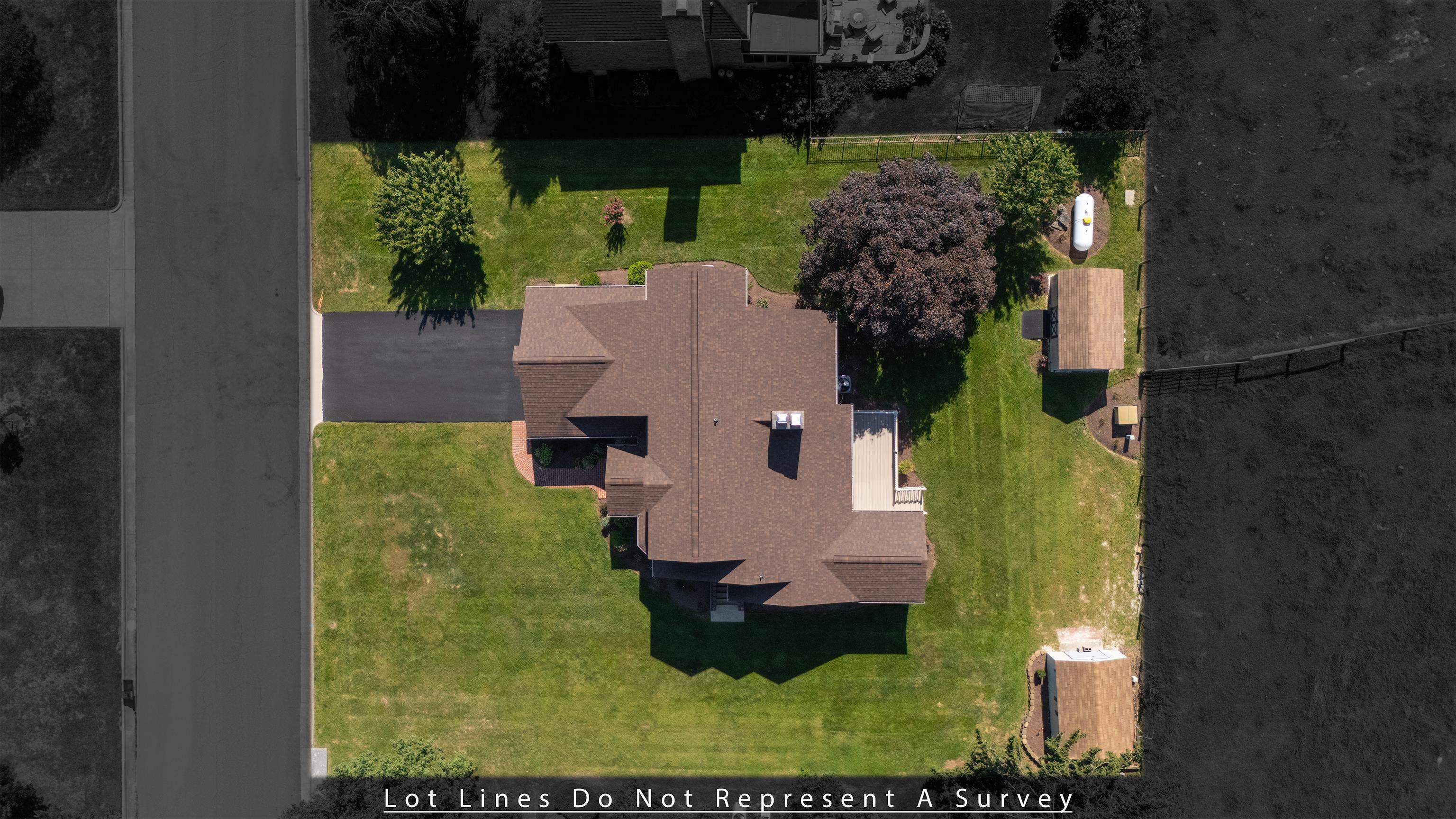 3365 WHITE OAK DR, ROCKINGHAM, Virginia 22801, 4 Bedrooms Bedrooms, ,3 BathroomsBathrooms,Residential,3365 WHITE OAK DR,682079 MLS # 682079 3365 WHITE OAK DR, ROCKINGHAM, Virginia 22801, 4 Bedrooms Bedrooms, ,3 BathroomsBathrooms,Residential,3365 WHITE OAK DR,682079 MLS # 682079