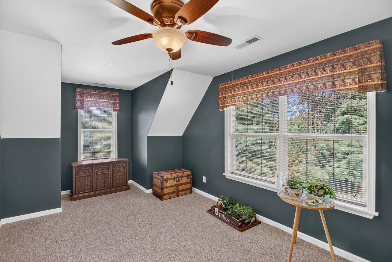 3534 RIDGE RD, TIMBERVILLE, Virginia 22853, 4 Bedrooms Bedrooms, ,3 BathroomsBathrooms,Residential,3534 RIDGE RD,682080 MLS # 682080 3534 RIDGE RD, TIMBERVILLE, Virginia 22853, 4 Bedrooms Bedrooms, ,3 BathroomsBathrooms,Residential,3534 RIDGE RD,682080 MLS # 682080