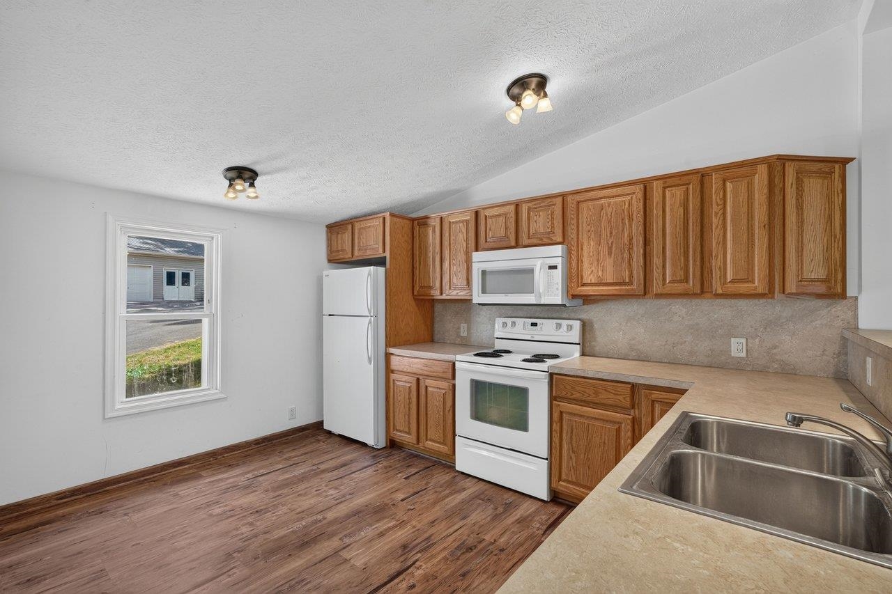 391 JOLLETT LN, ELKTON, Virginia 22827, 3 Bedrooms Bedrooms, ,2 BathroomsBathrooms,Residential,391 JOLLETT LN,682082 MLS # 682082 391 JOLLETT LN, ELKTON, Virginia 22827, 3 Bedrooms Bedrooms, ,2 BathroomsBathrooms,Residential,391 JOLLETT LN,682082 MLS # 682082