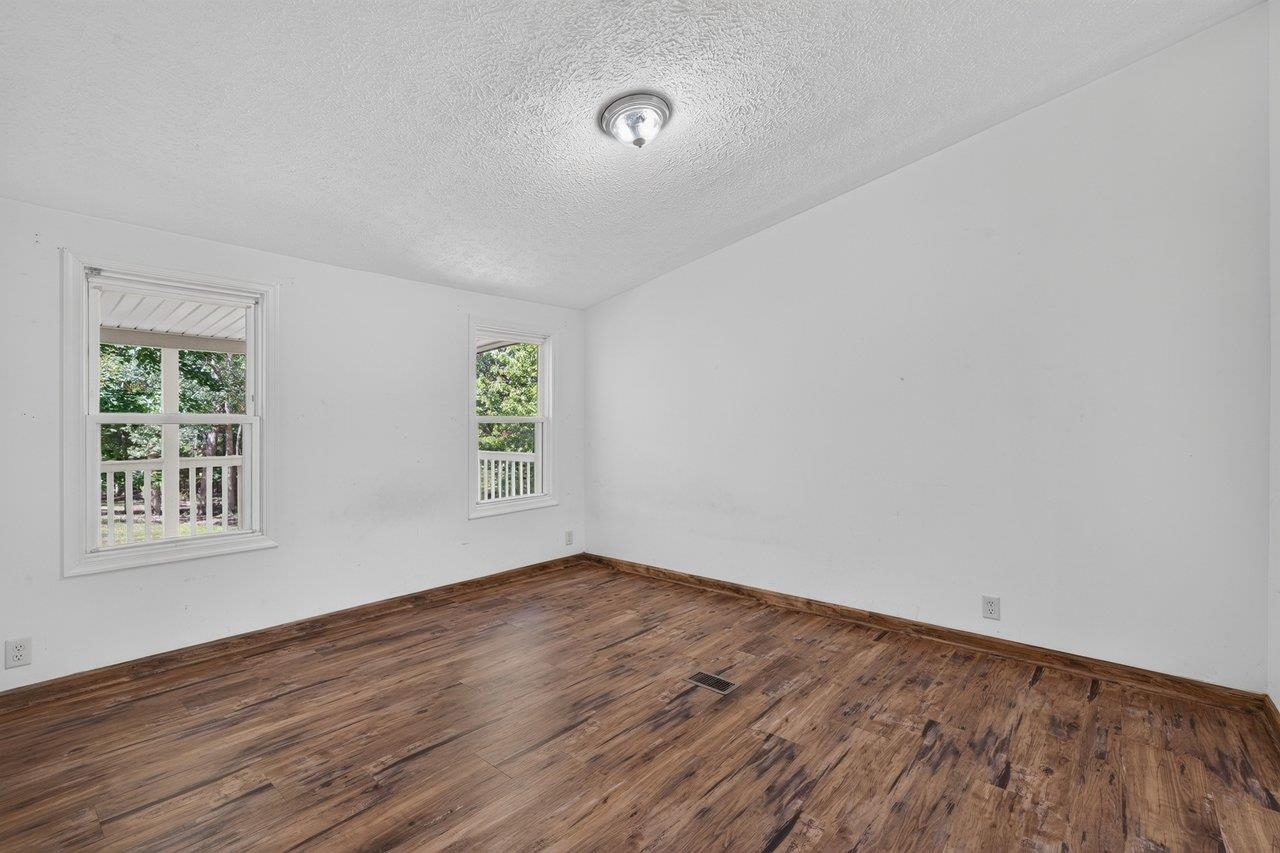 391 JOLLETT LN, ELKTON, Virginia 22827, 3 Bedrooms Bedrooms, ,2 BathroomsBathrooms,Residential,391 JOLLETT LN,682082 MLS # 682082 391 JOLLETT LN, ELKTON, Virginia 22827, 3 Bedrooms Bedrooms, ,2 BathroomsBathrooms,Residential,391 JOLLETT LN,682082 MLS # 682082