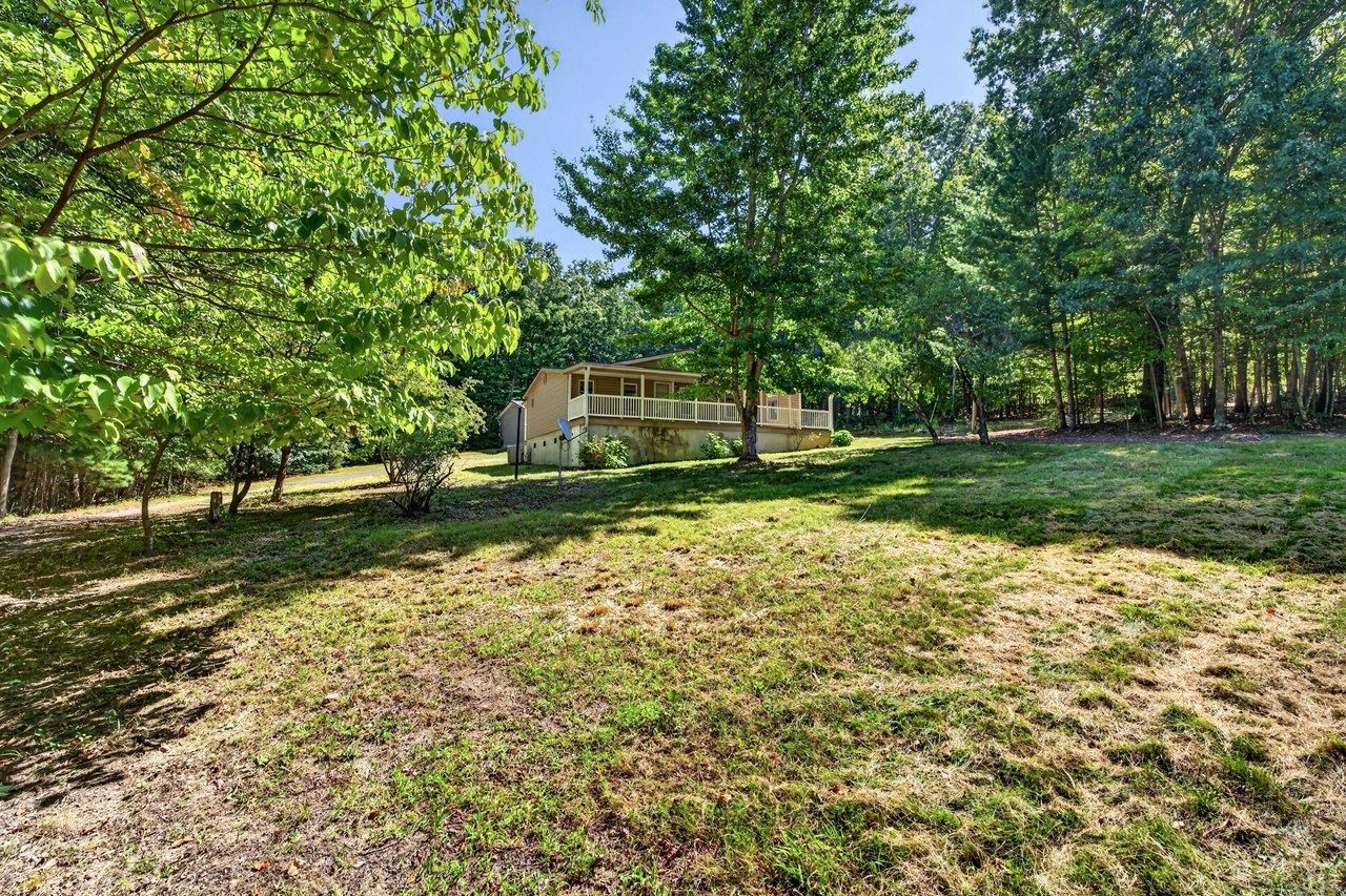 391 JOLLETT LN, ELKTON, Virginia 22827, 3 Bedrooms Bedrooms, ,2 BathroomsBathrooms,Residential,391 JOLLETT LN,682082 MLS # 682082 391 JOLLETT LN, ELKTON, Virginia 22827, 3 Bedrooms Bedrooms, ,2 BathroomsBathrooms,Residential,391 JOLLETT LN,682082 MLS # 682082