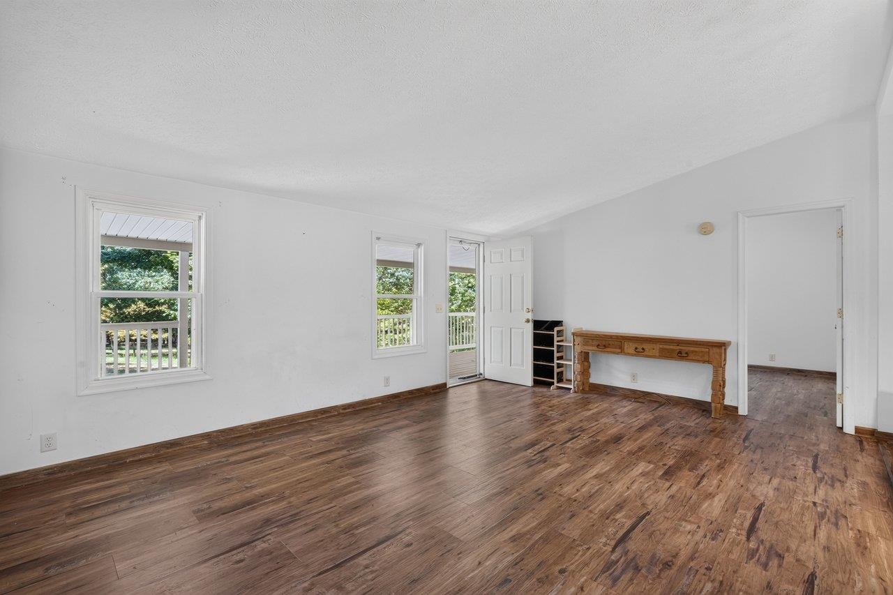 391 JOLLETT LN, ELKTON, Virginia 22827, 3 Bedrooms Bedrooms, ,2 BathroomsBathrooms,Residential,391 JOLLETT LN,682082 MLS # 682082 391 JOLLETT LN, ELKTON, Virginia 22827, 3 Bedrooms Bedrooms, ,2 BathroomsBathrooms,Residential,391 JOLLETT LN,682082 MLS # 682082