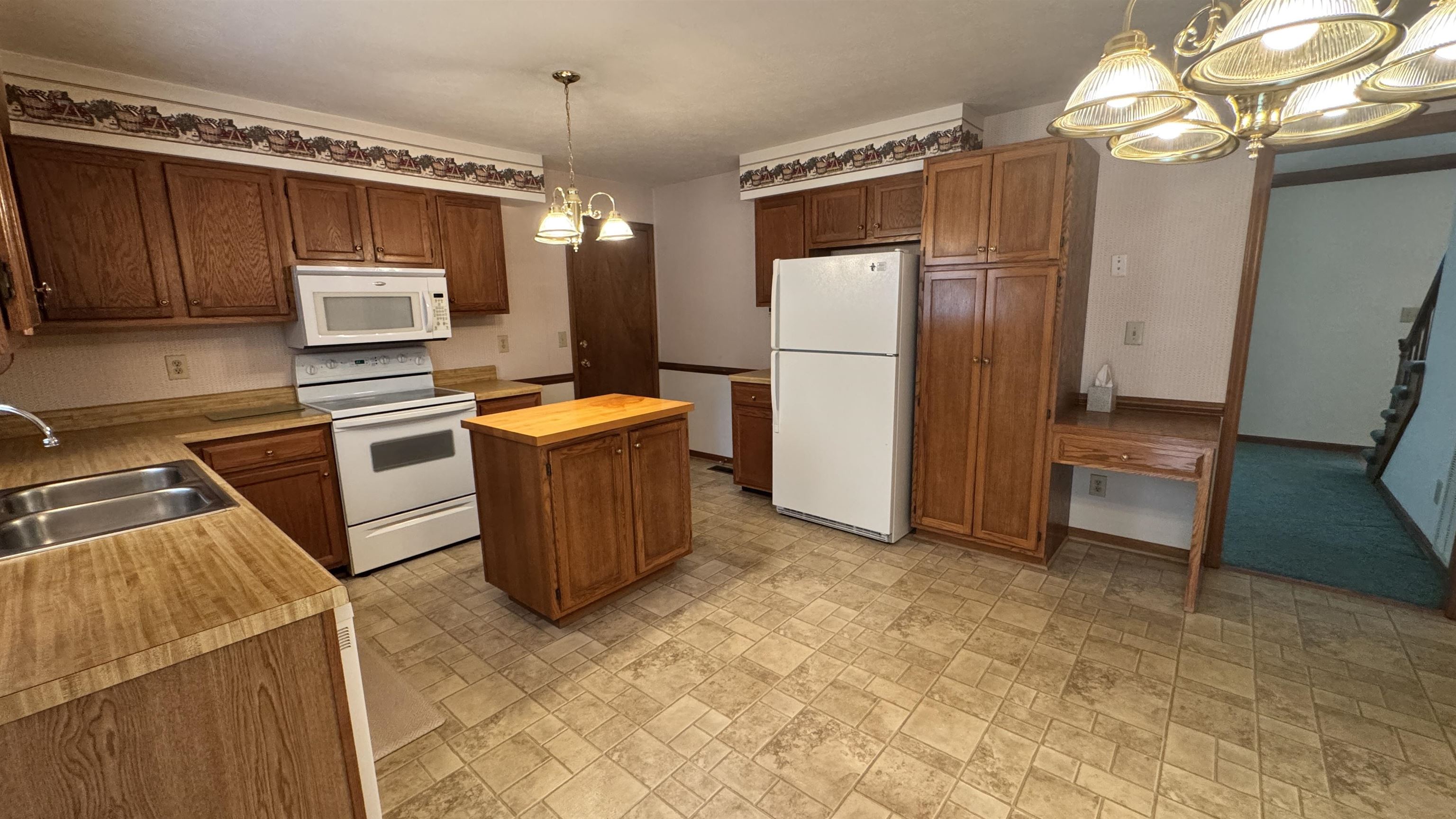 87 FALLING ROCK DR, STUARTS DRAFT, Virginia 24477, 3 Bedrooms Bedrooms, ,3 BathroomsBathrooms,Residential,87 FALLING ROCK DR,682083 MLS # 682083