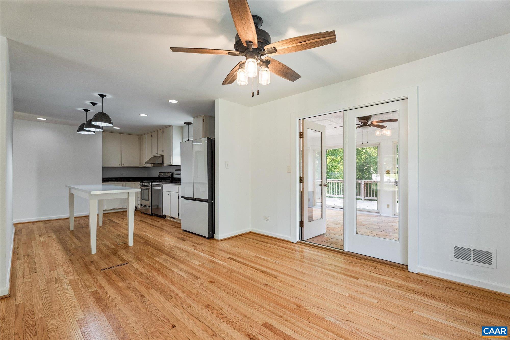 706 HIGHLAND AVE, CHARLOTTESVILLE, Virginia 22903, 4 Bedrooms Bedrooms, ,3 BathroomsBathrooms,Residential,706 HIGHLAND AVE,681880 MLS # 681880
