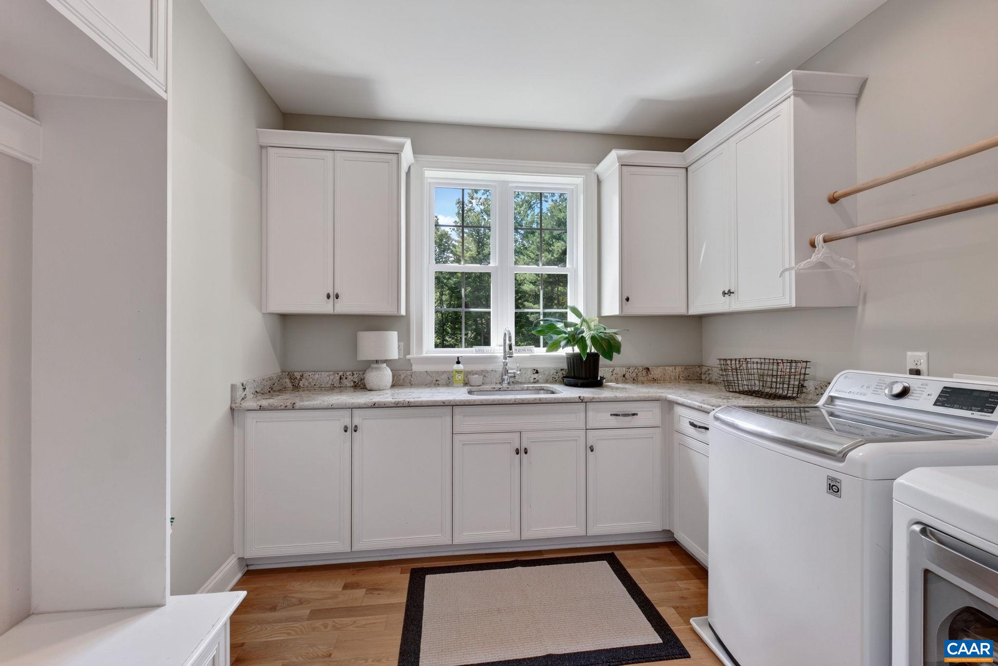 835 RETRIEVER RUN, CHARLOTTESVILLE, Virginia 22903, 5 Bedrooms Bedrooms, ,5 BathroomsBathrooms,Residential,835 RETRIEVER RUN,681910 MLS # 681910 835 RETRIEVER RUN, CHARLOTTESVILLE, Virginia 22903, 5 Bedrooms Bedrooms, ,5 BathroomsBathrooms,Residential,835 RETRIEVER RUN,681910 MLS # 681910