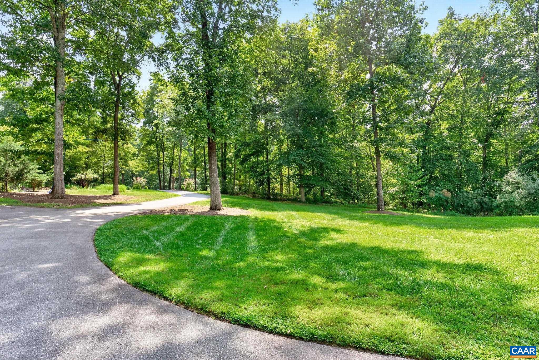 835 RETRIEVER RUN, CHARLOTTESVILLE, Virginia 22903, 5 Bedrooms Bedrooms, ,5 BathroomsBathrooms,Residential,835 RETRIEVER RUN,681910 MLS # 681910 835 RETRIEVER RUN, CHARLOTTESVILLE, Virginia 22903, 5 Bedrooms Bedrooms, ,5 BathroomsBathrooms,Residential,835 RETRIEVER RUN,681910 MLS # 681910