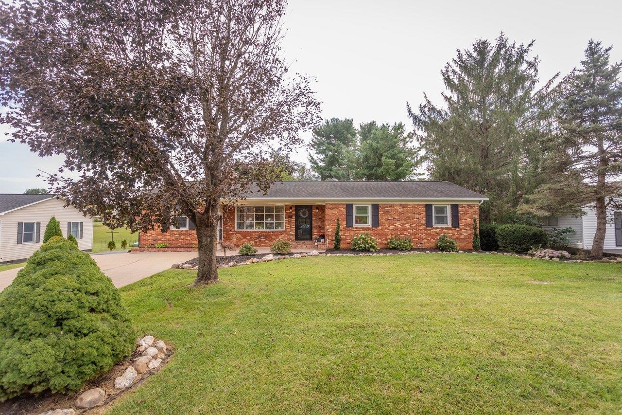 23 GREENFIELD RD, LURAY, Virginia 22835, 3 Bedrooms Bedrooms, ,2 BathroomsBathrooms,Residential,23 GREENFIELD RD,681989 MLS # 681989