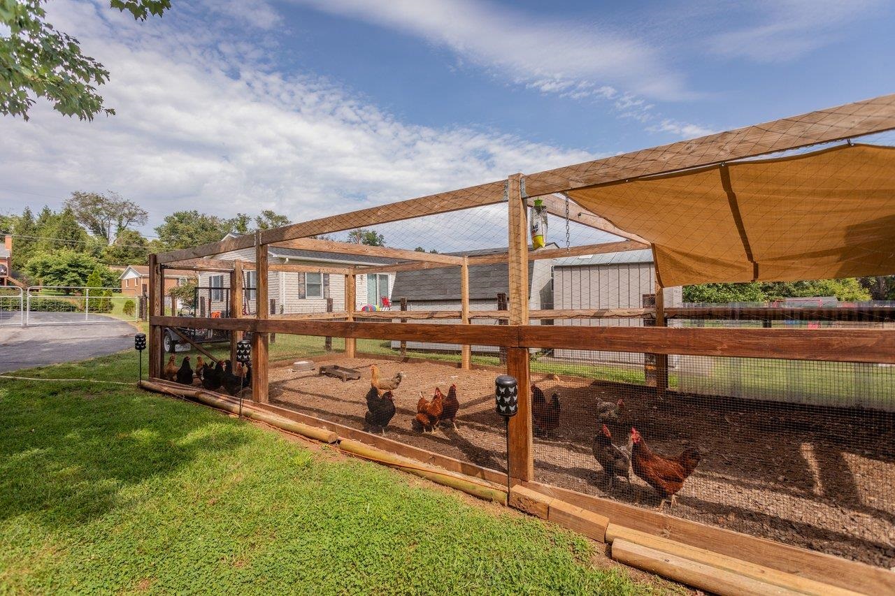 23 GREENFIELD RD, LURAY, Virginia 22835, 3 Bedrooms Bedrooms, ,2 BathroomsBathrooms,Residential,23 GREENFIELD RD,681989 MLS # 681989