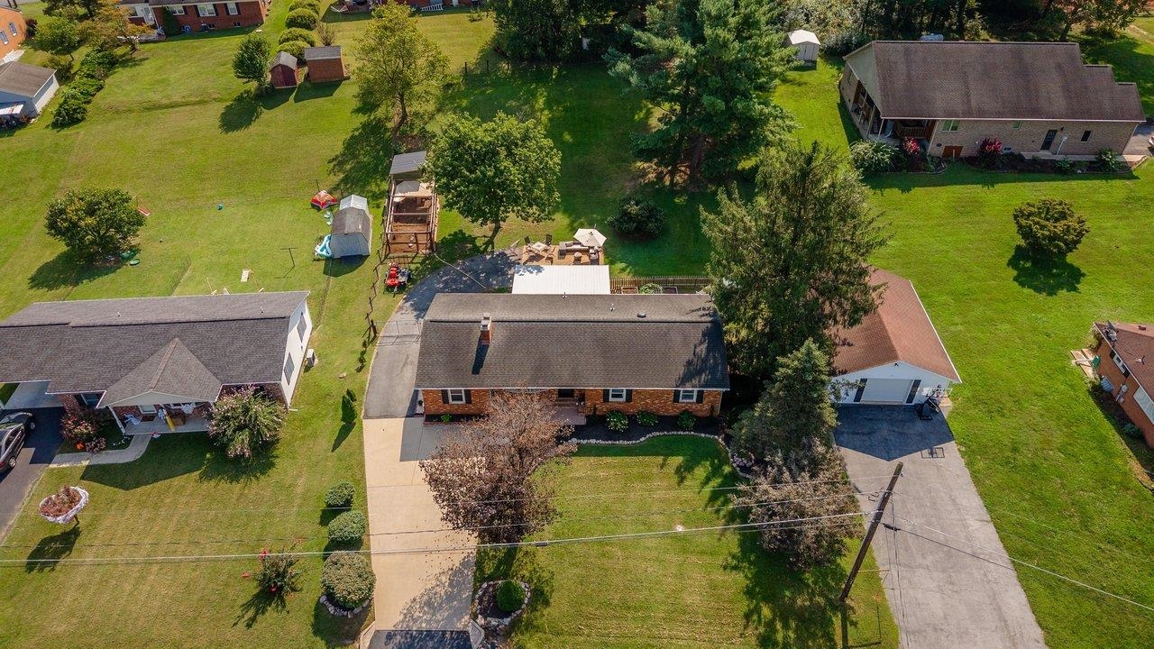 23 GREENFIELD RD, LURAY, Virginia 22835, 3 Bedrooms Bedrooms, ,2 BathroomsBathrooms,Residential,23 GREENFIELD RD,681989 MLS # 681989