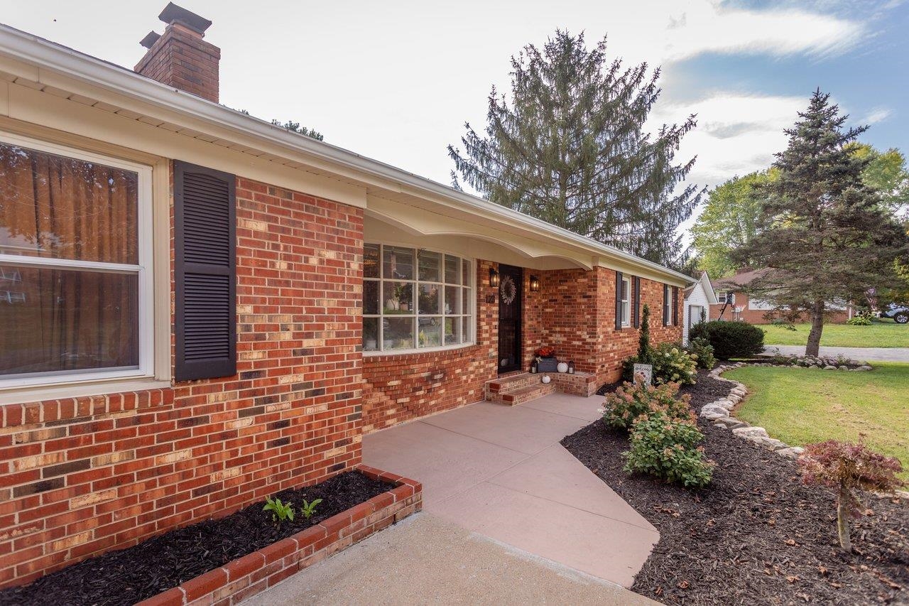 23 GREENFIELD RD, LURAY, Virginia 22835, 3 Bedrooms Bedrooms, ,2 BathroomsBathrooms,Residential,23 GREENFIELD RD,681989 MLS # 681989