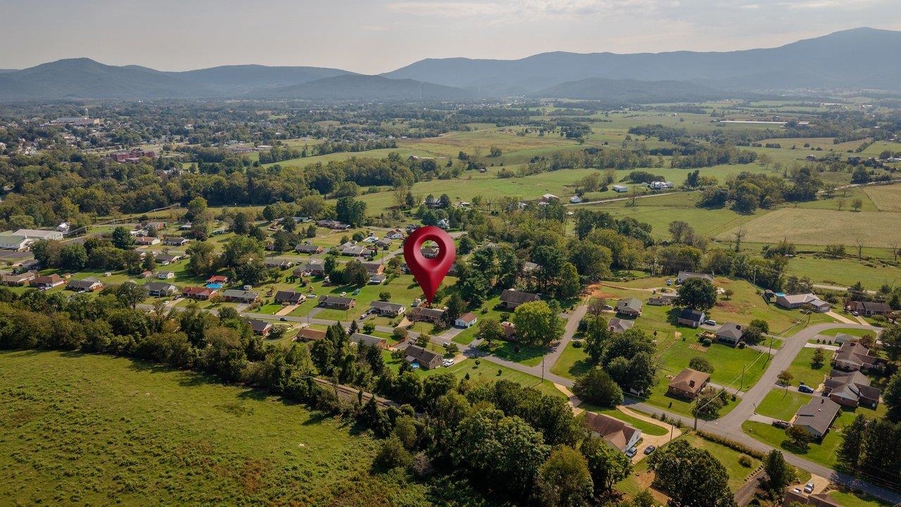 23 GREENFIELD RD, LURAY, Virginia 22835, 3 Bedrooms Bedrooms, ,2 BathroomsBathrooms,Residential,23 GREENFIELD RD,681989 MLS # 681989