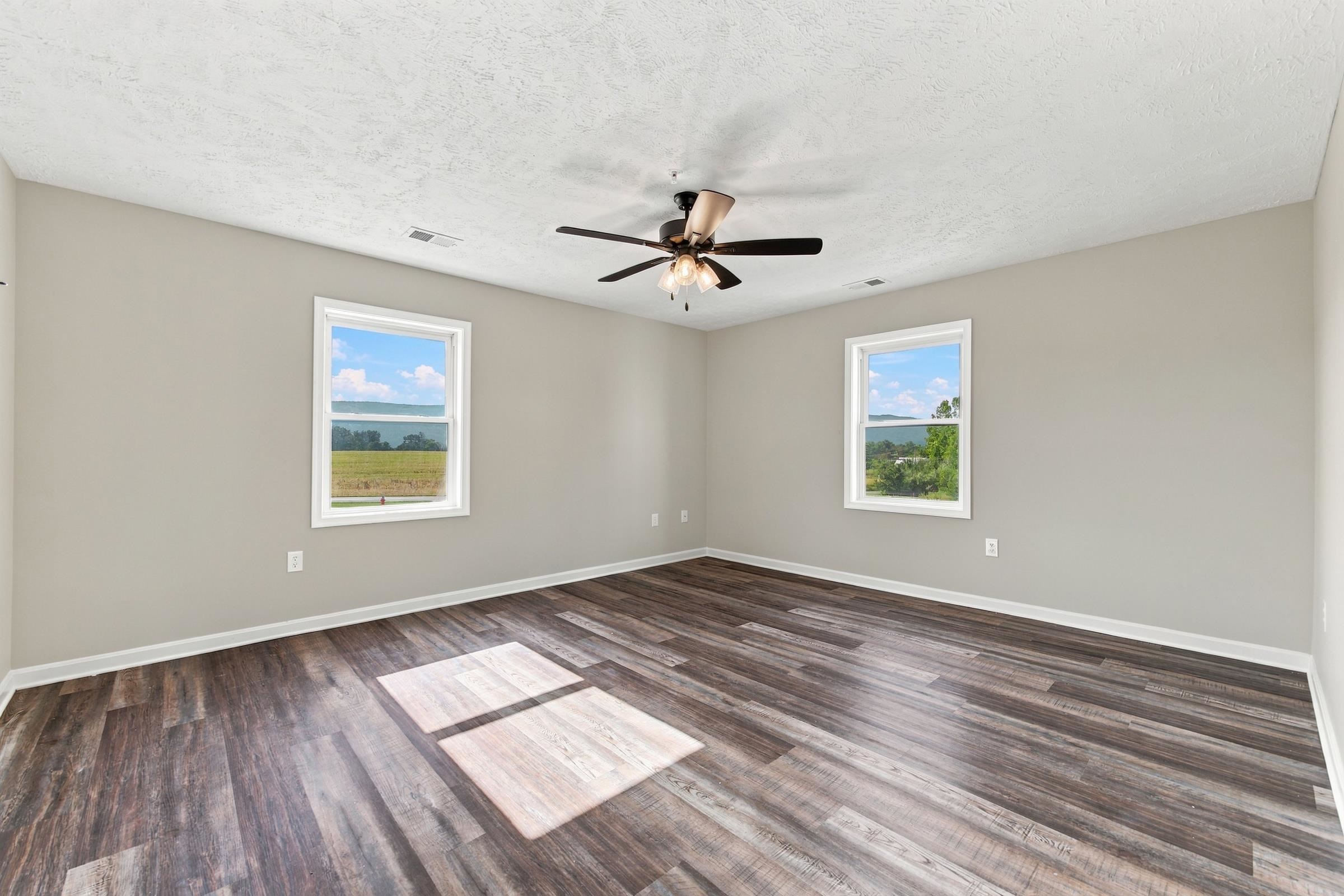 1290 OX RD, WOODSTOCK, Virginia 22664, 2 Bedrooms Bedrooms, ,2 BathroomsBathrooms,Residential,1290 OX RD,682005 MLS # 682005 1290 OX RD, WOODSTOCK, Virginia 22664, 2 Bedrooms Bedrooms, ,2 BathroomsBathrooms,Residential,1290 OX RD,682005 MLS # 682005