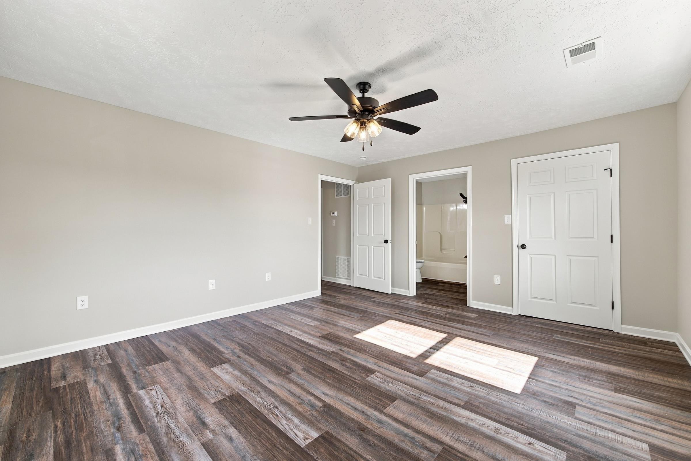 1290 OX RD, WOODSTOCK, Virginia 22664, 2 Bedrooms Bedrooms, ,2 BathroomsBathrooms,Residential,1290 OX RD,682005 MLS # 682005 1290 OX RD, WOODSTOCK, Virginia 22664, 2 Bedrooms Bedrooms, ,2 BathroomsBathrooms,Residential,1290 OX RD,682005 MLS # 682005