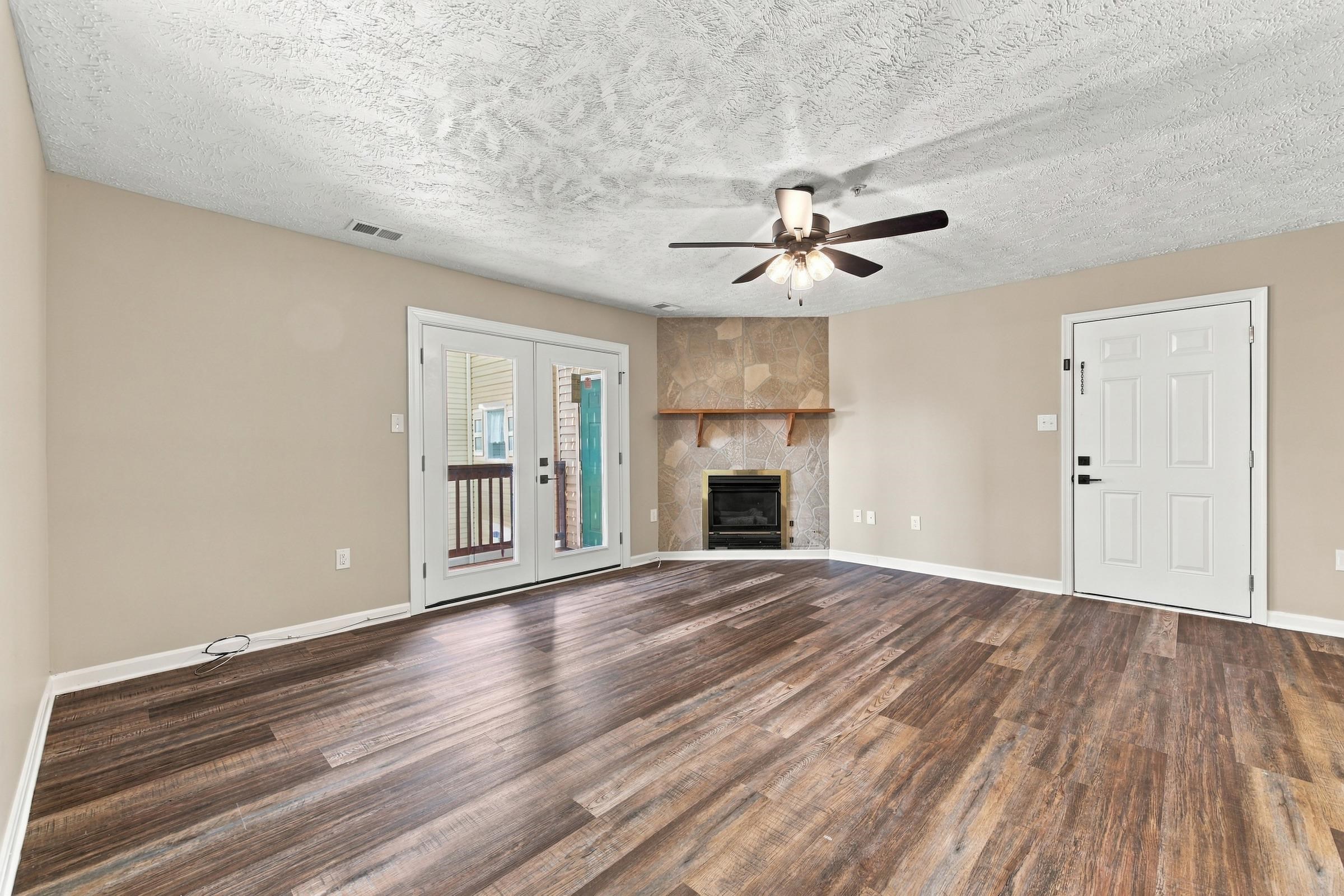1290 OX RD, WOODSTOCK, Virginia 22664, 2 Bedrooms Bedrooms, ,2 BathroomsBathrooms,Residential,1290 OX RD,682005 MLS # 682005 1290 OX RD, WOODSTOCK, Virginia 22664, 2 Bedrooms Bedrooms, ,2 BathroomsBathrooms,Residential,1290 OX RD,682005 MLS # 682005