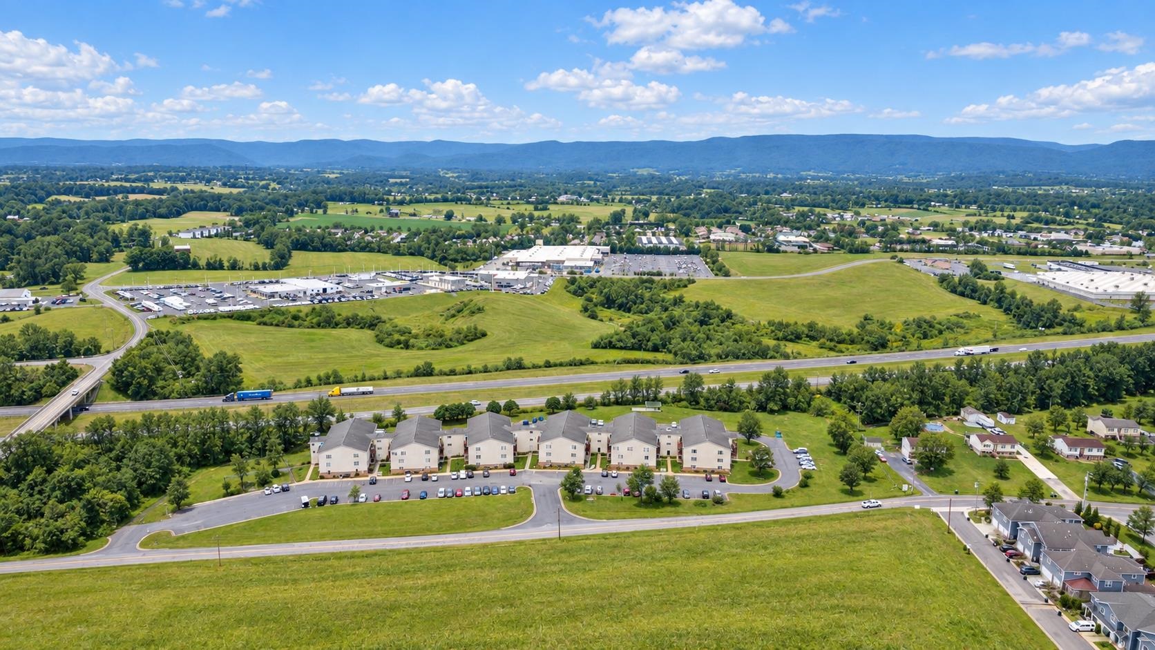 1290 OX RD, WOODSTOCK, Virginia 22664, 2 Bedrooms Bedrooms, ,2 BathroomsBathrooms,Residential,1290 OX RD,682005 MLS # 682005 1290 OX RD, WOODSTOCK, Virginia 22664, 2 Bedrooms Bedrooms, ,2 BathroomsBathrooms,Residential,1290 OX RD,682005 MLS # 682005