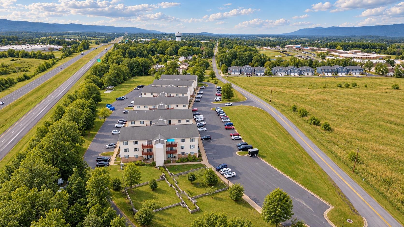 1290 OX RD, WOODSTOCK, Virginia 22664, 2 Bedrooms Bedrooms, ,2 BathroomsBathrooms,Residential,1290 OX RD,682005 MLS # 682005 1290 OX RD, WOODSTOCK, Virginia 22664, 2 Bedrooms Bedrooms, ,2 BathroomsBathrooms,Residential,1290 OX RD,682005 MLS # 682005