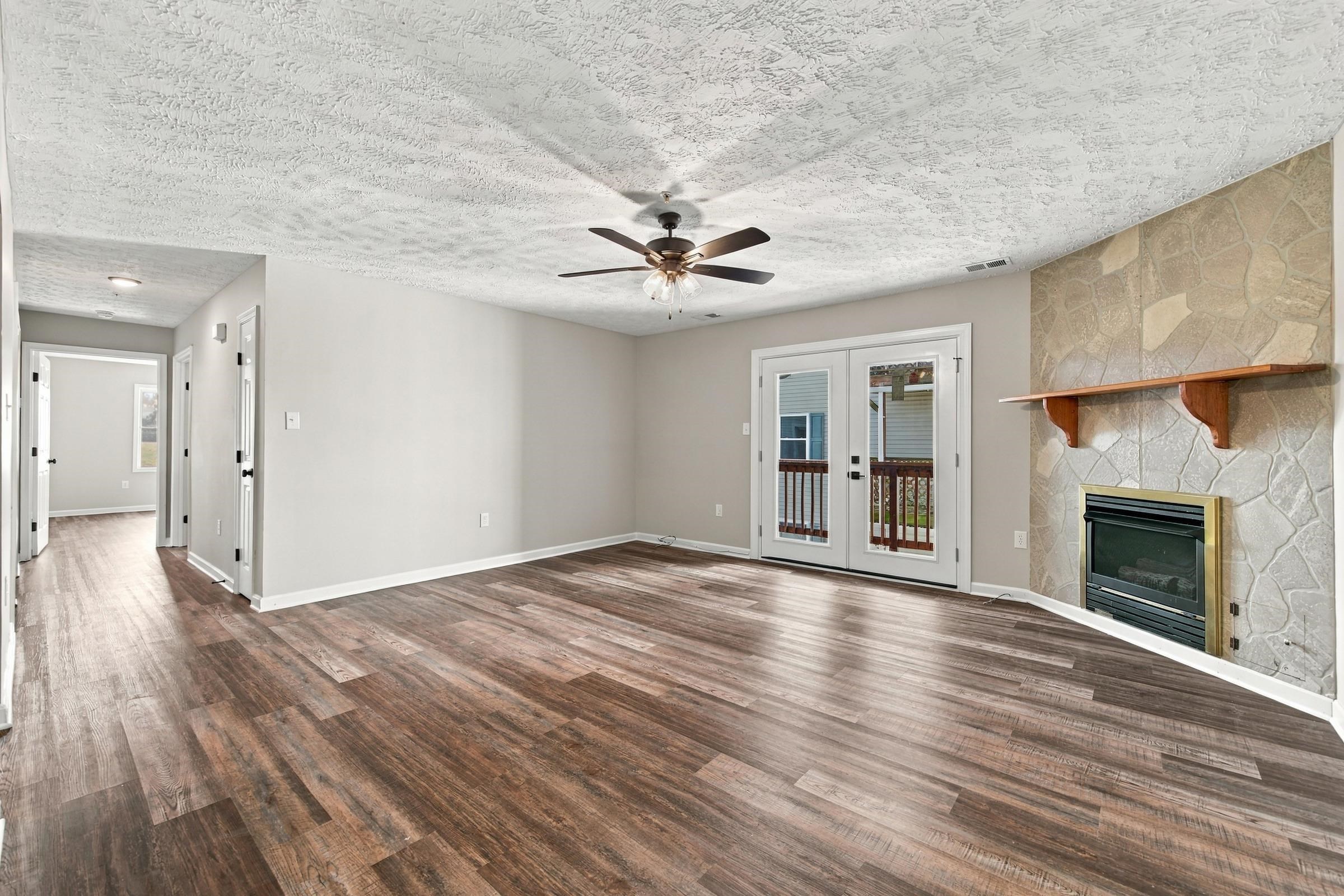 1290 OX RD, WOODSTOCK, Virginia 22664, 2 Bedrooms Bedrooms, ,2 BathroomsBathrooms,Residential,1290 OX RD,682005 MLS # 682005 1290 OX RD, WOODSTOCK, Virginia 22664, 2 Bedrooms Bedrooms, ,2 BathroomsBathrooms,Residential,1290 OX RD,682005 MLS # 682005