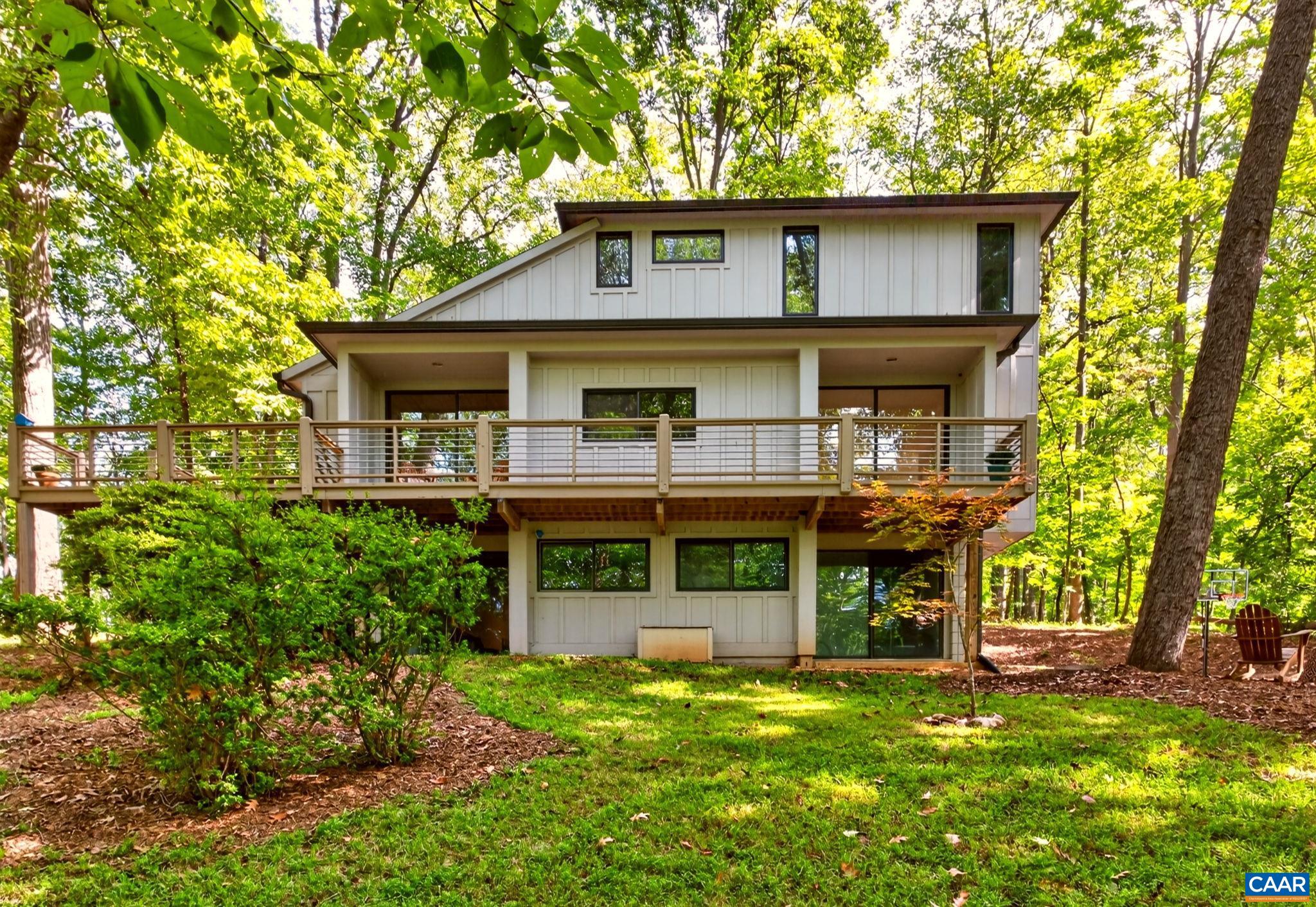 268 DEER CREST HTS, CHARLOTTESVILLE, Virginia 22903, 4 Bedrooms Bedrooms, ,3 BathroomsBathrooms,Residential,268 DEER CREST HTS,682023 MLS # 682023