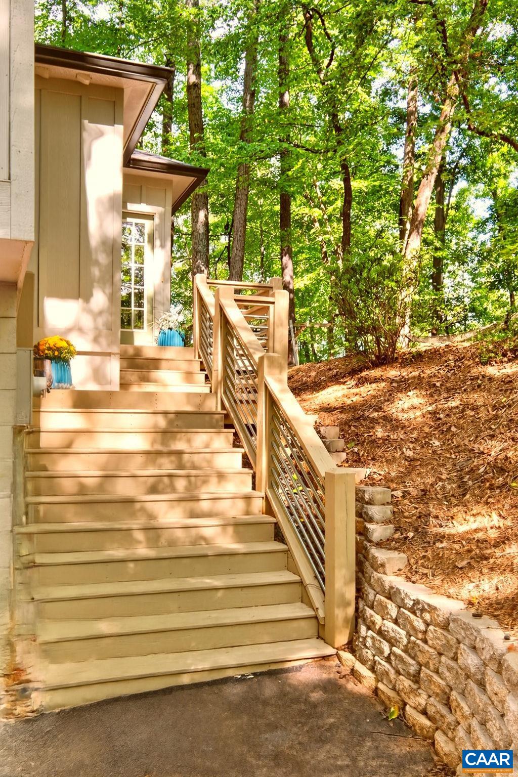 268 DEER CREST HTS, CHARLOTTESVILLE, Virginia 22903, 4 Bedrooms Bedrooms, ,3 BathroomsBathrooms,Residential,268 DEER CREST HTS,682023 MLS # 682023