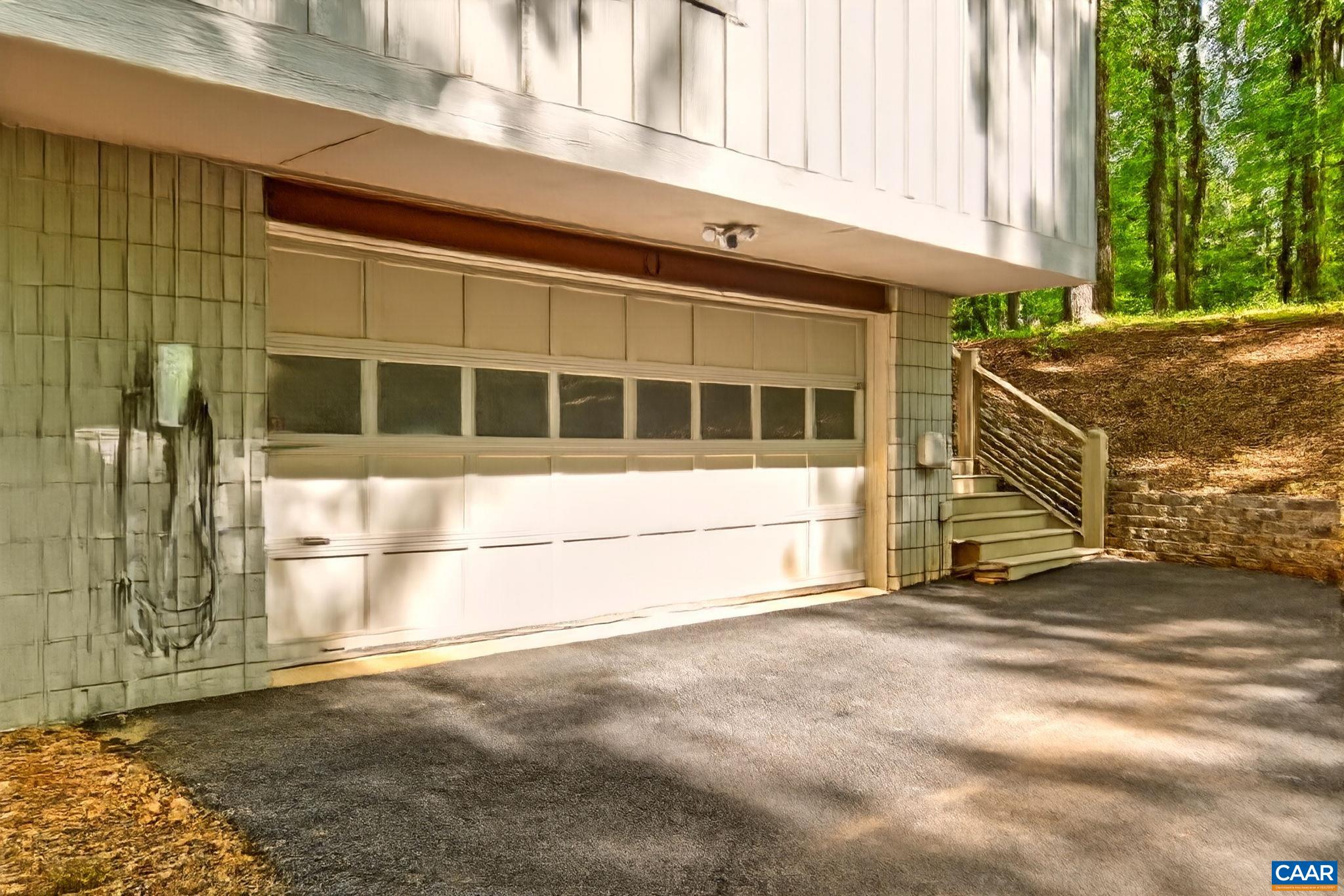 268 DEER CREST HTS, CHARLOTTESVILLE, Virginia 22903, 4 Bedrooms Bedrooms, ,3 BathroomsBathrooms,Residential,268 DEER CREST HTS,682023 MLS # 682023