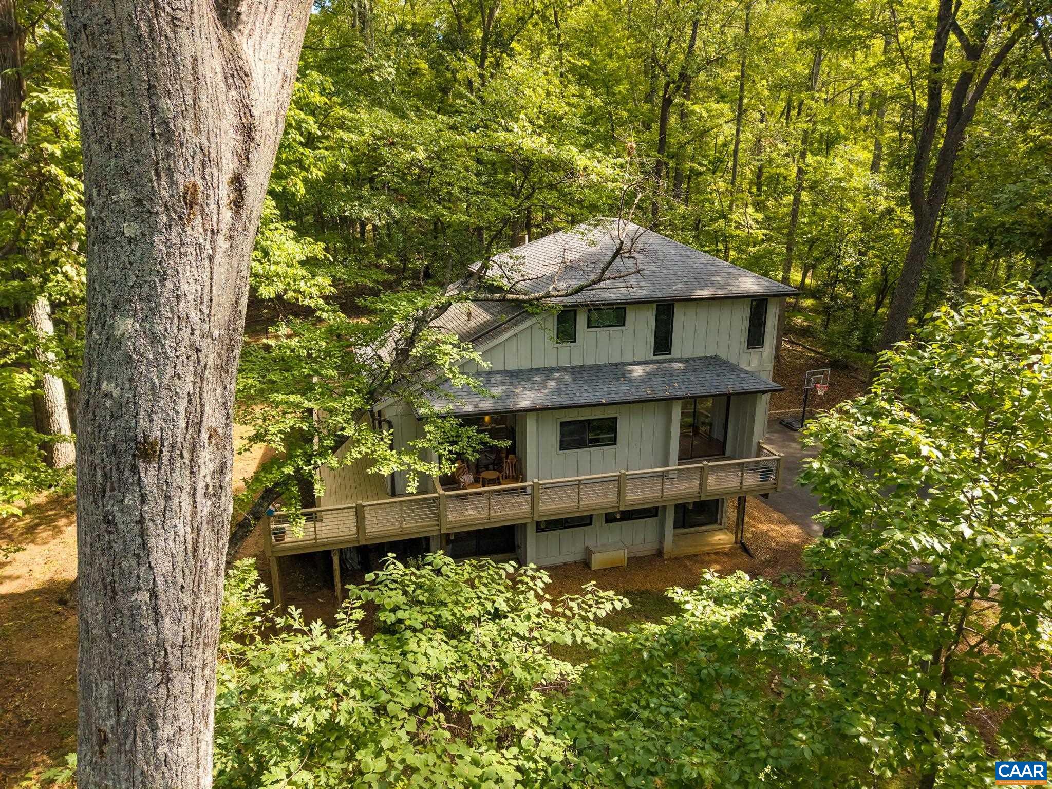 268 DEER CREST HTS, CHARLOTTESVILLE, Virginia 22903, 4 Bedrooms Bedrooms, ,3 BathroomsBathrooms,Residential,268 DEER CREST HTS,682023 MLS # 682023