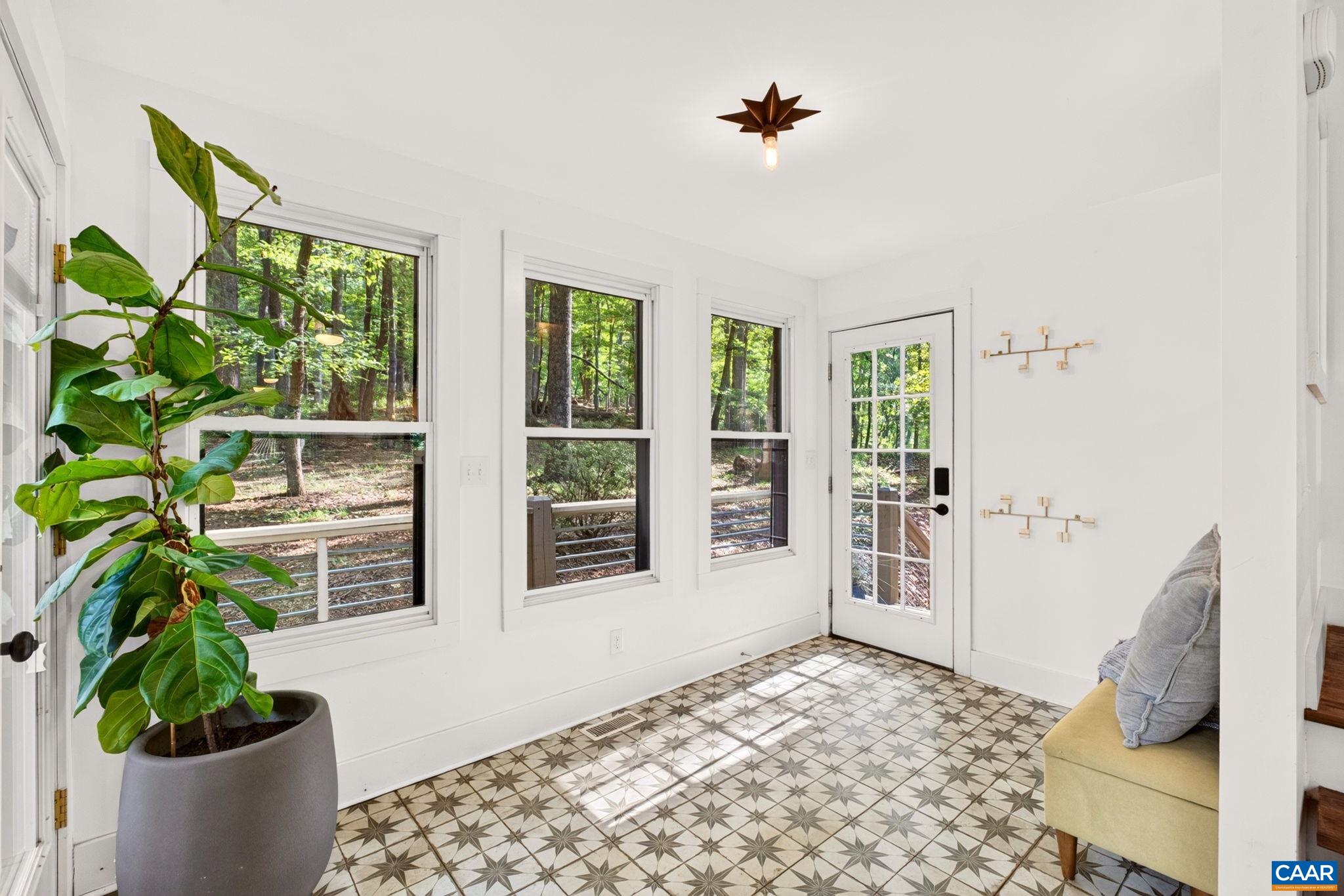 268 DEER CREST HTS, CHARLOTTESVILLE, Virginia 22903, 4 Bedrooms Bedrooms, ,3 BathroomsBathrooms,Residential,268 DEER CREST HTS,682023 MLS # 682023