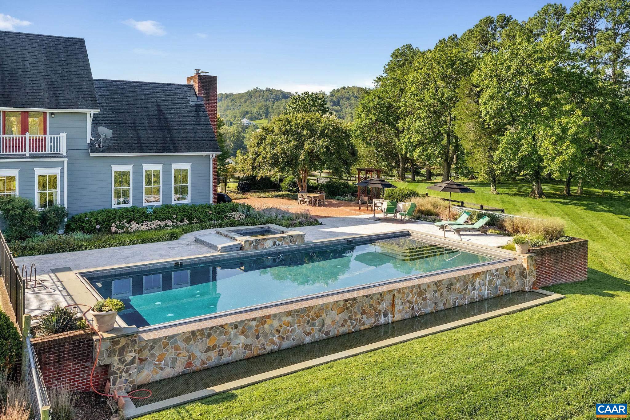 Heated salt water vanishing edge pool