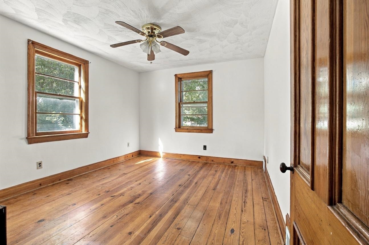 27 MIDDLE RIVER DR, VERONA, Virginia 24482, 3 Bedrooms Bedrooms, ,2 BathroomsBathrooms,Residential,27 MIDDLE RIVER DR,682052 MLS # 682052 27 MIDDLE RIVER DR, VERONA, Virginia 24482, 3 Bedrooms Bedrooms, ,2 BathroomsBathrooms,Residential,27 MIDDLE RIVER DR,682052 MLS # 682052