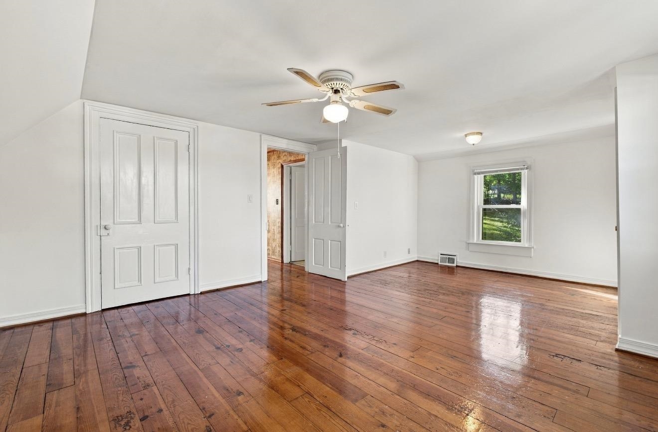 27 MIDDLE RIVER DR, VERONA, Virginia 24482, 3 Bedrooms Bedrooms, ,2 BathroomsBathrooms,Residential,27 MIDDLE RIVER DR,682052 MLS # 682052 27 MIDDLE RIVER DR, VERONA, Virginia 24482, 3 Bedrooms Bedrooms, ,2 BathroomsBathrooms,Residential,27 MIDDLE RIVER DR,682052 MLS # 682052