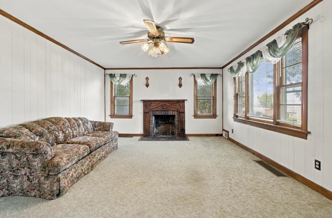 27 MIDDLE RIVER DR, VERONA, Virginia 24482, 3 Bedrooms Bedrooms, ,2 BathroomsBathrooms,Residential,27 MIDDLE RIVER DR,682052 MLS # 682052 27 MIDDLE RIVER DR, VERONA, Virginia 24482, 3 Bedrooms Bedrooms, ,2 BathroomsBathrooms,Residential,27 MIDDLE RIVER DR,682052 MLS # 682052