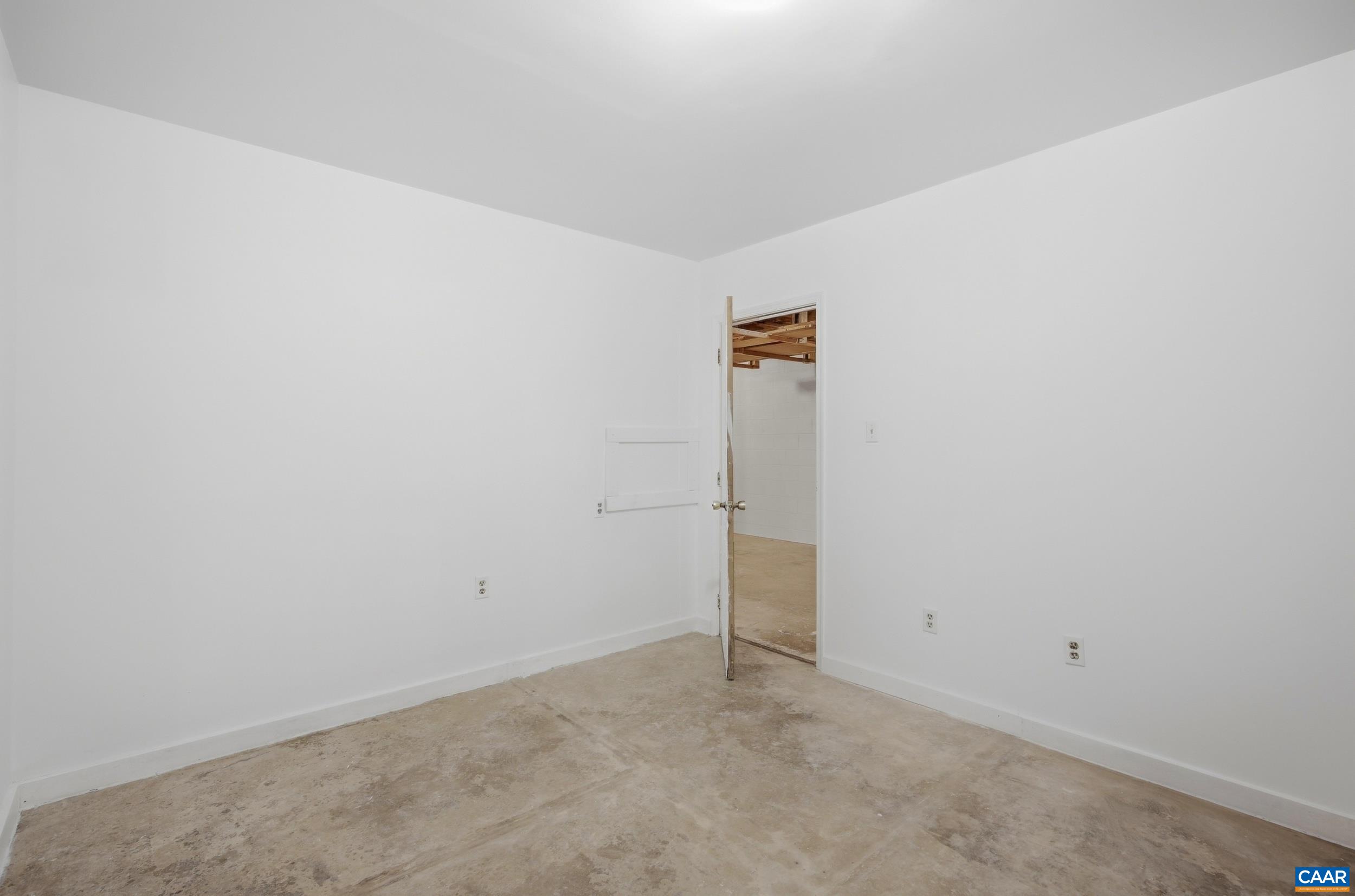 8004 CHESTNUT GROVE RD, ESMONT, Virginia 22937, 3 Bedrooms Bedrooms, ,1 BathroomBathrooms,Residential,Mr D's Esmont House of Colour,8004 CHESTNUT GROVE RD,682073 MLS # 682073