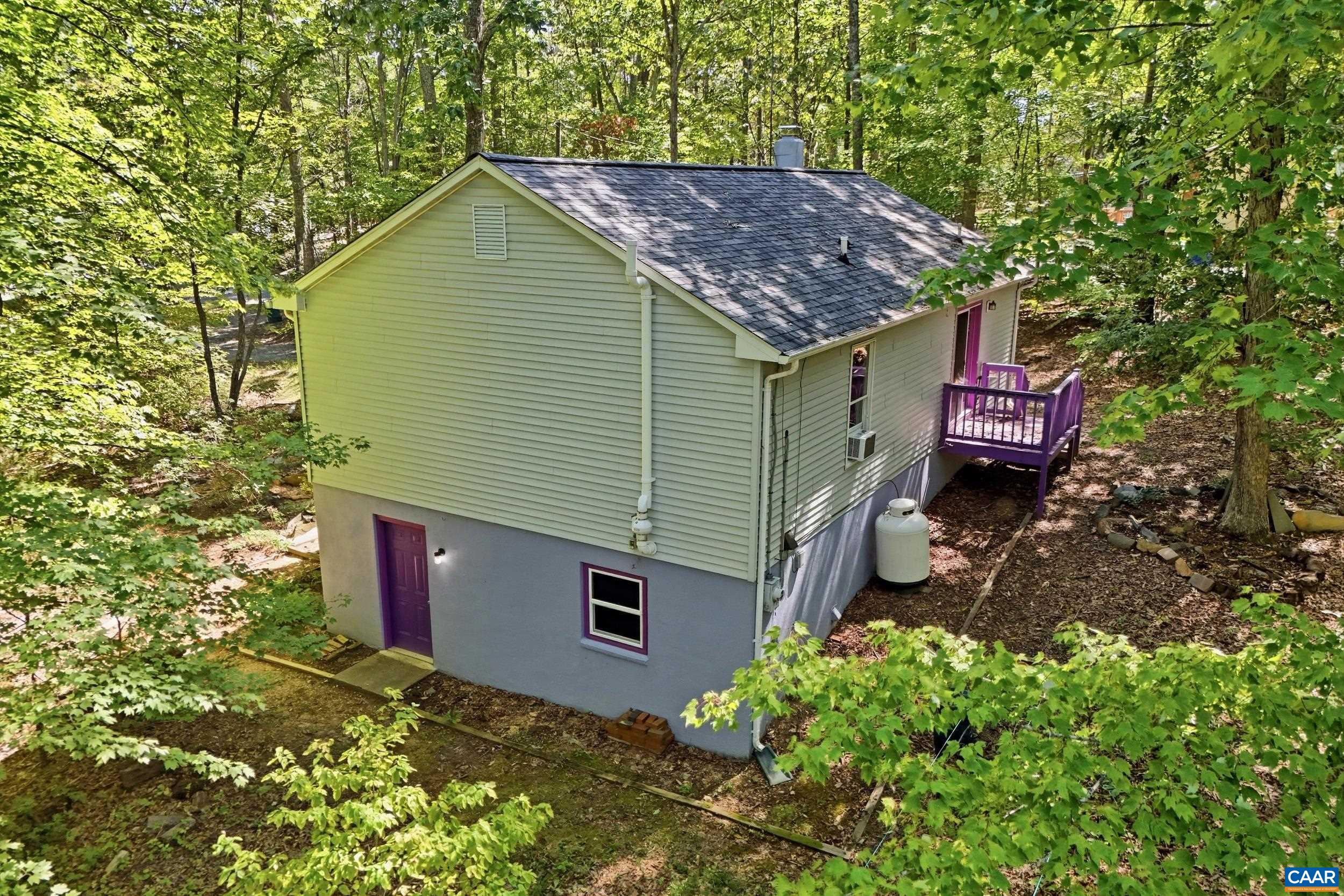 8004 CHESTNUT GROVE RD, ESMONT, Virginia 22937, 3 Bedrooms Bedrooms, ,1 BathroomBathrooms,Residential,Mr D's Esmont House of Colour,8004 CHESTNUT GROVE RD,682073 MLS # 682073